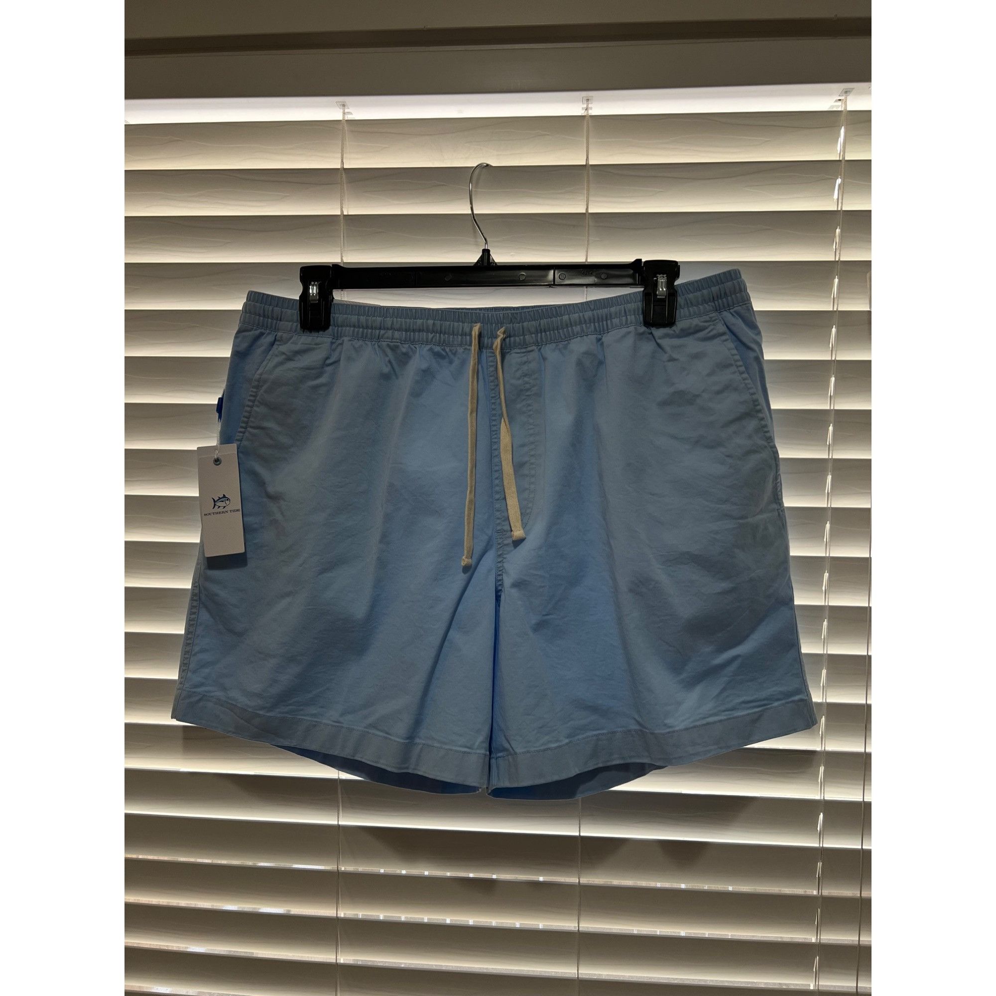 Southern Tide Southern Tide Sunfarer 6” Mens Shorts - NWT - XL Size US 38 / EU 54 - 1 Thumbnail