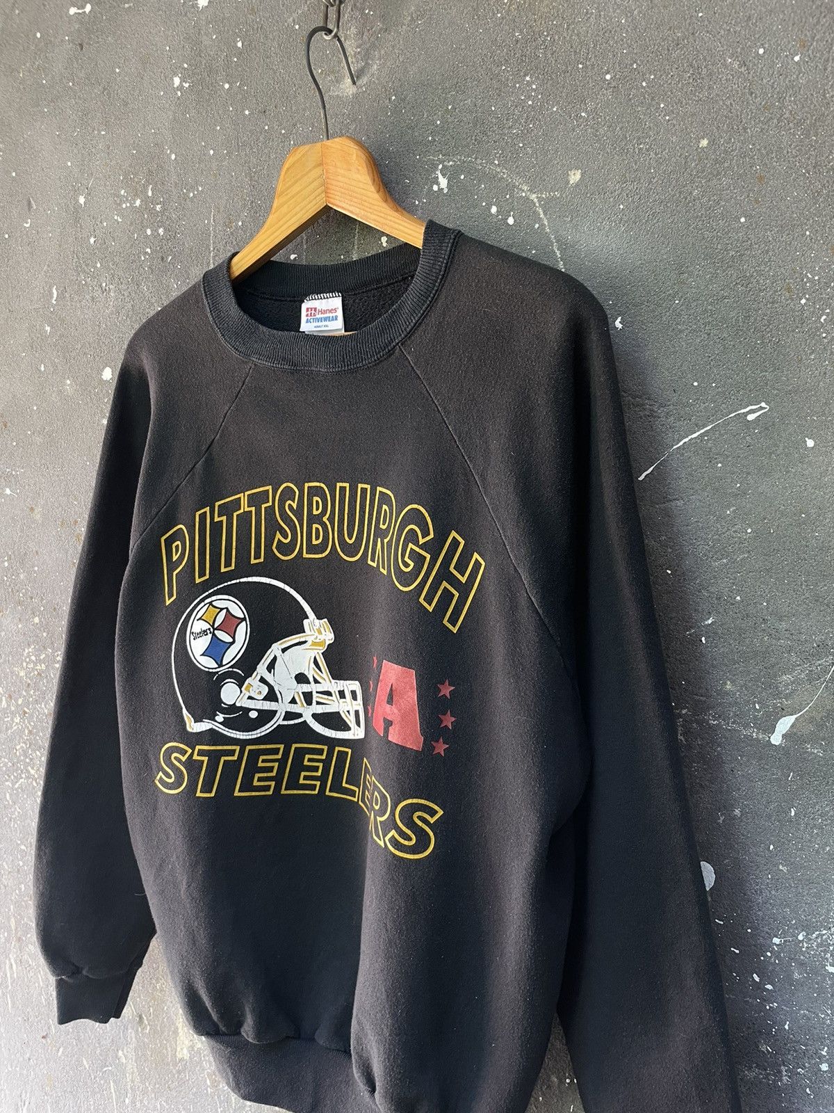 NFL Vintage 90’s Pittsburgh Streelers Crewneck Sweatshirt Hanes Size US XXL / EU 58 / 5 - 3 Thumbnail