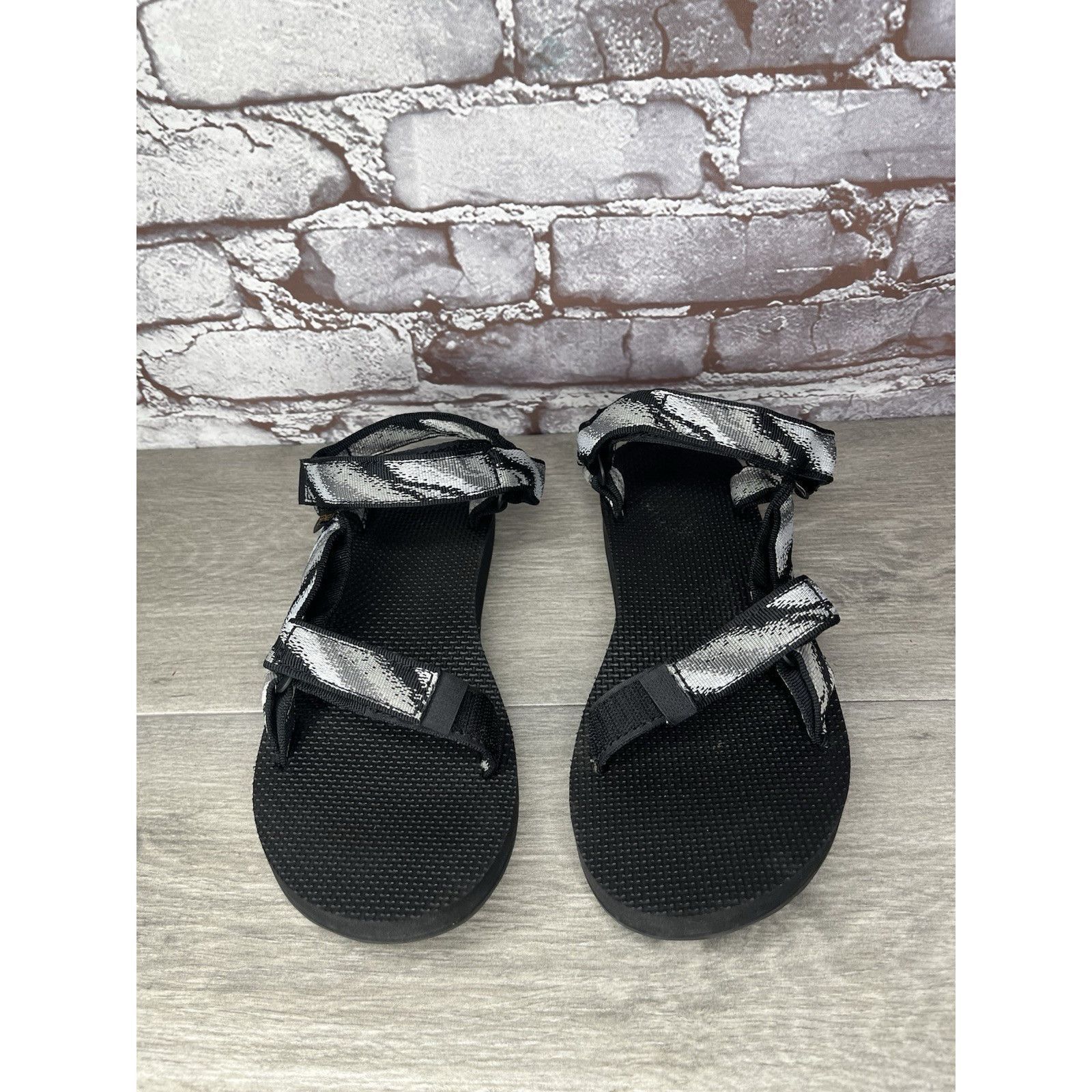 Teva Teva Original Universal Black Gray Back Strap Nylon Sandals Size US 9 / IT 39 - 11 Thumbnail
