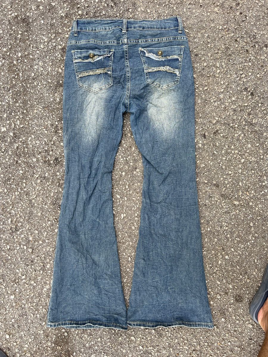 Tornado Mart 4. Romwe Japanese Brand Flare jeans Size 30" / US 8 / IT 44 - 2 Thumbnail