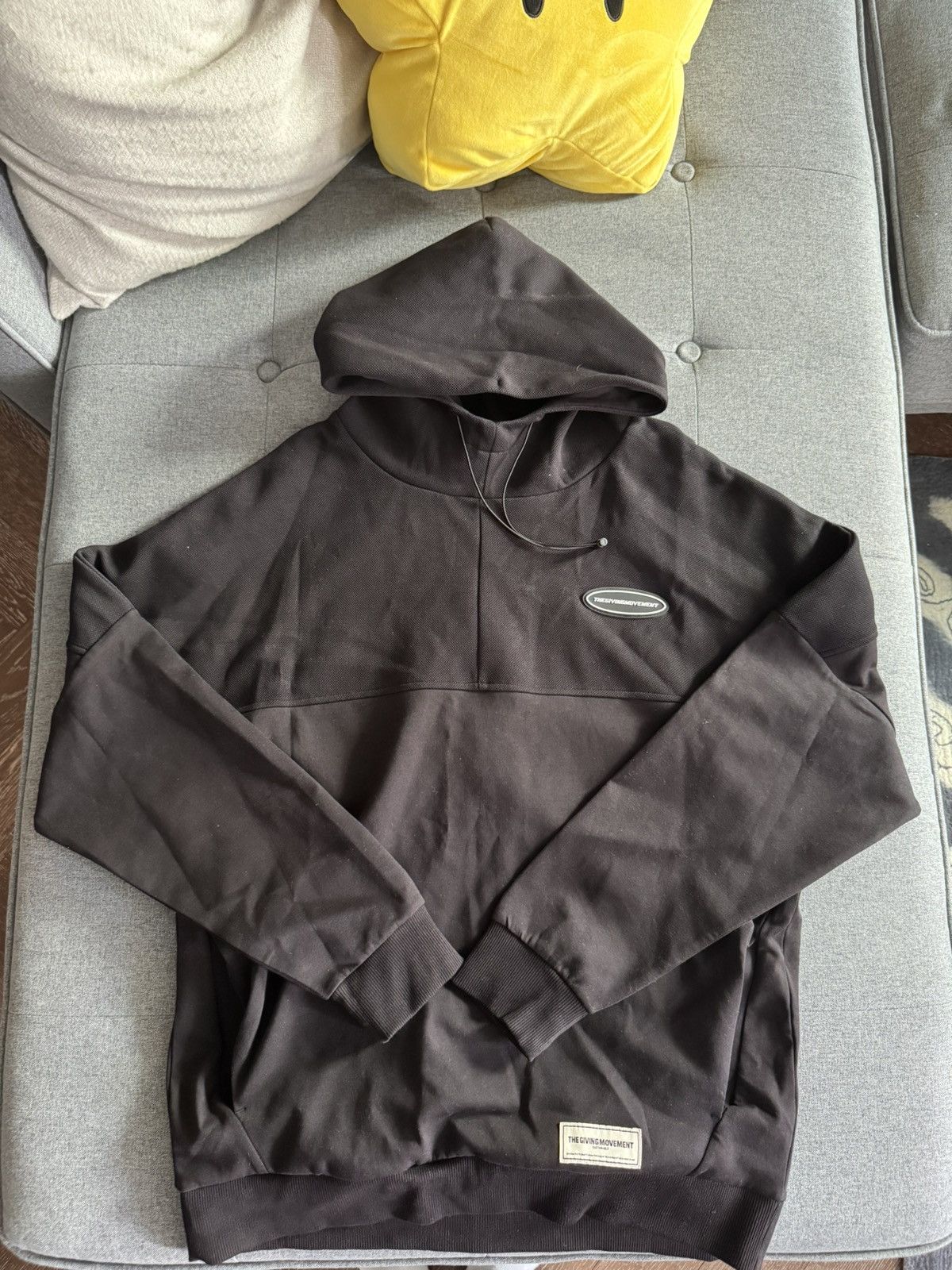 Designer The Giving Moment Hoodie (UAE brand) Size US M / EU 48-50 / 2 - 1 Thumbnail
