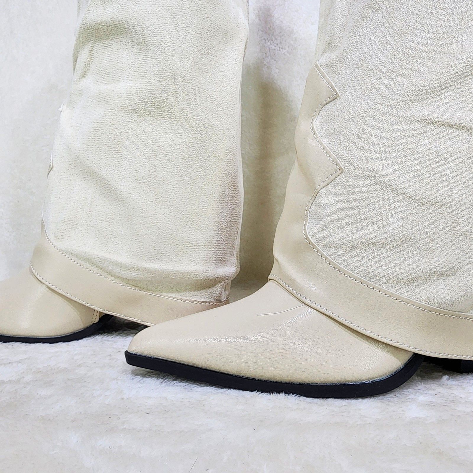 Branded Cream Beige Skirted Fold Over Country Western Knee H