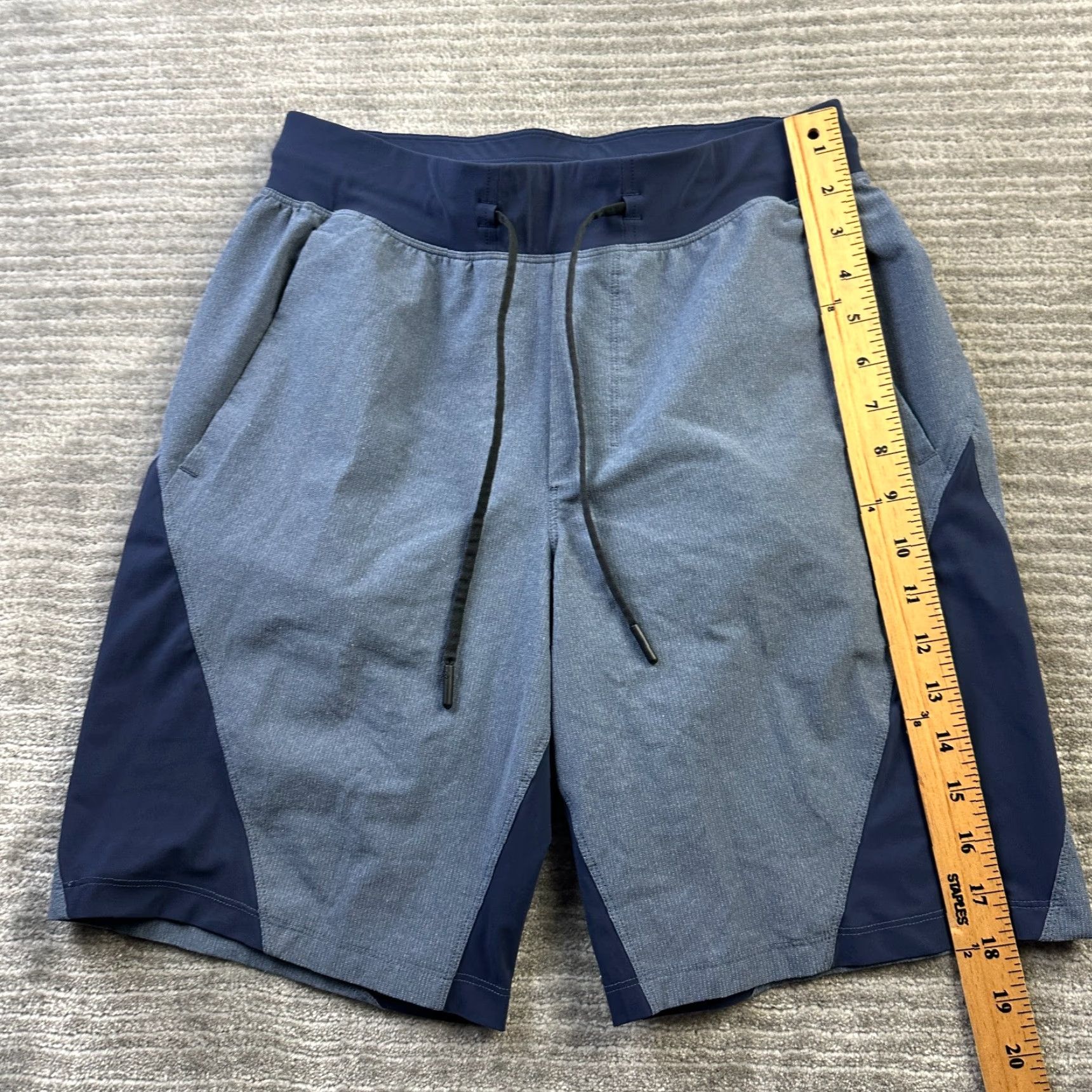Lululemon Lululemon Shorts Mens S Blue Namaste At The Beach 9" Lined Drawstring Pockets 9" Inseam Athletic Activewear Size US 29 - 7 Thumbnail