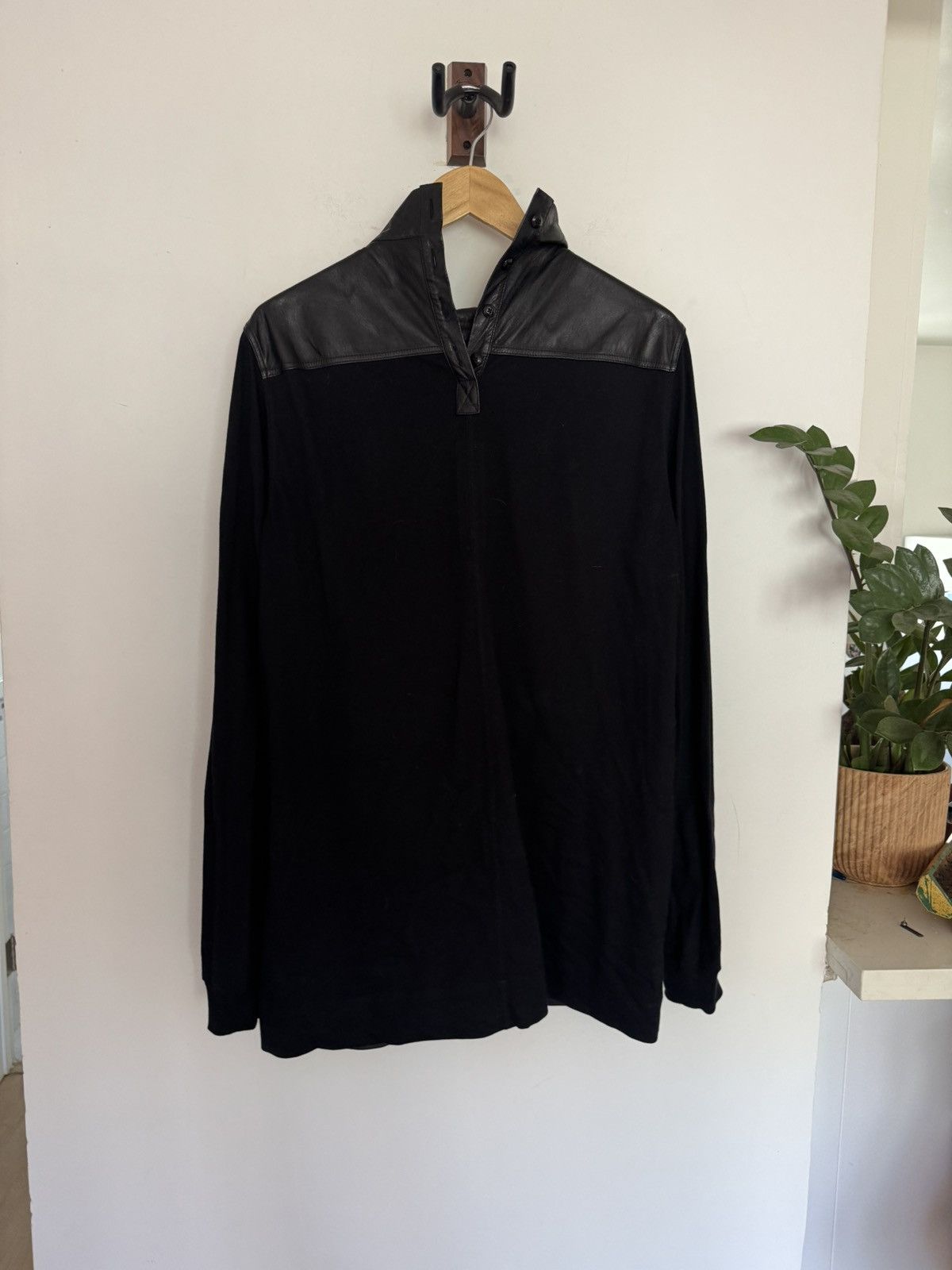 Rick Owens Reverse Henley Leather Shirt Size US L / EU 52-54 / 3 - 2 Thumbnail