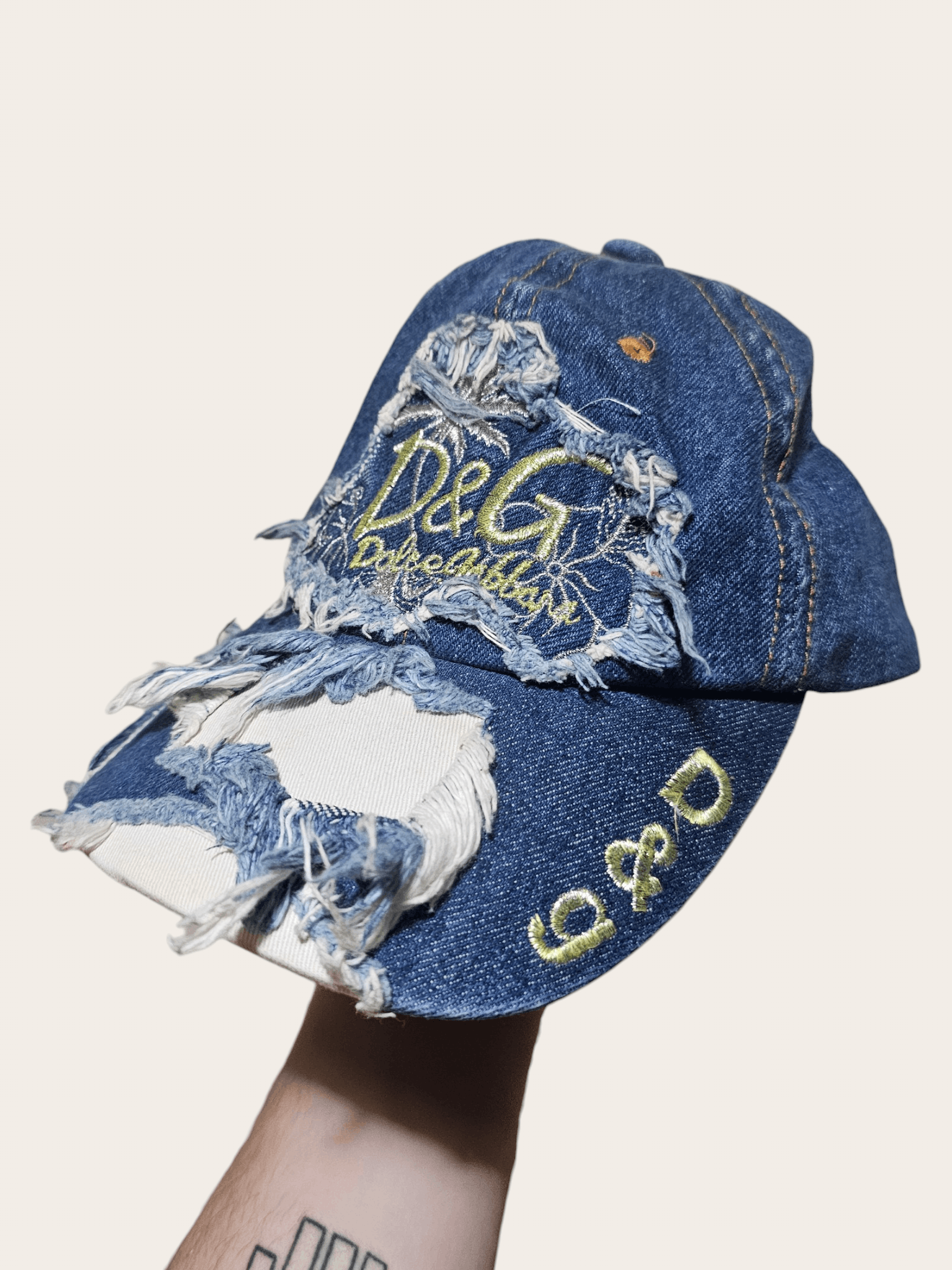 Dolce & Gabbana Dolce&Gabbana y2k Distressed Denim Hat Size ONE SIZE - 4 Thumbnail