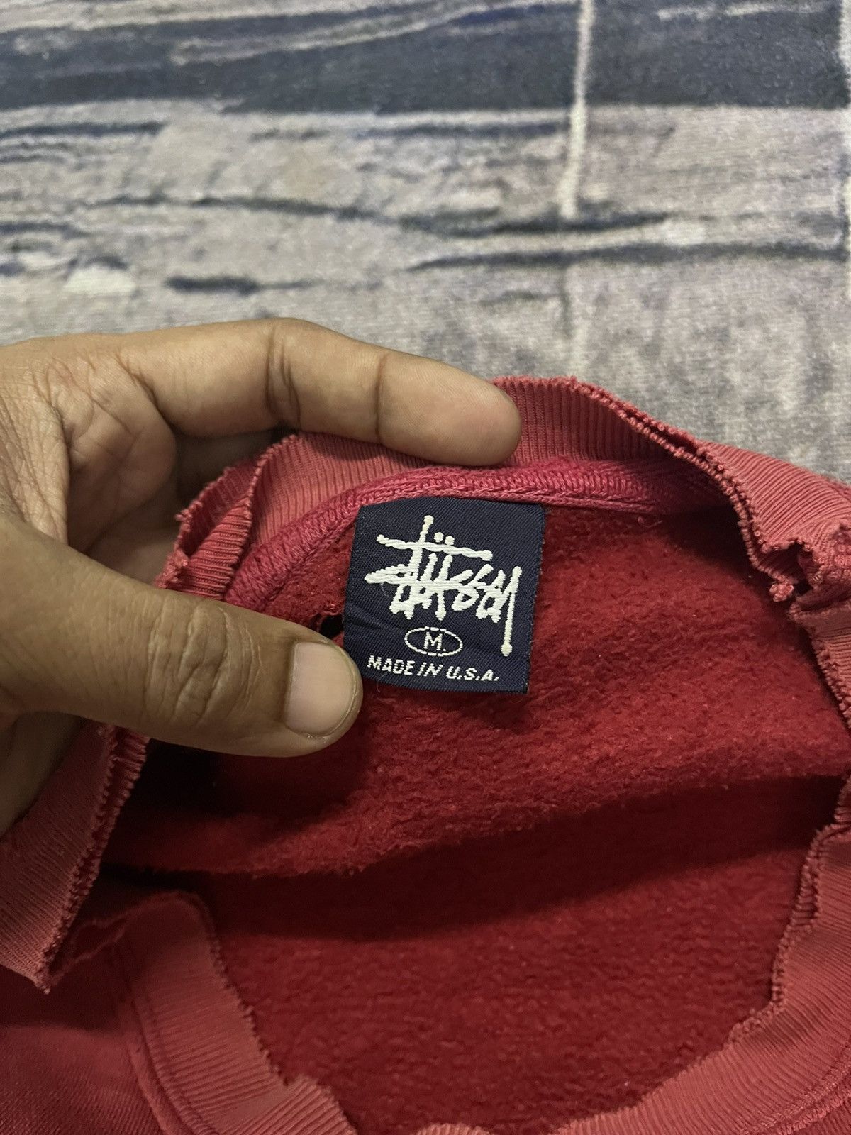 Stussy 90s STUSSY DRAGON BIG LOGO SWEATSHIRT DISTRESSED FADED RARE Size US M / EU 48-50 / 2 - 20 Thumbnail