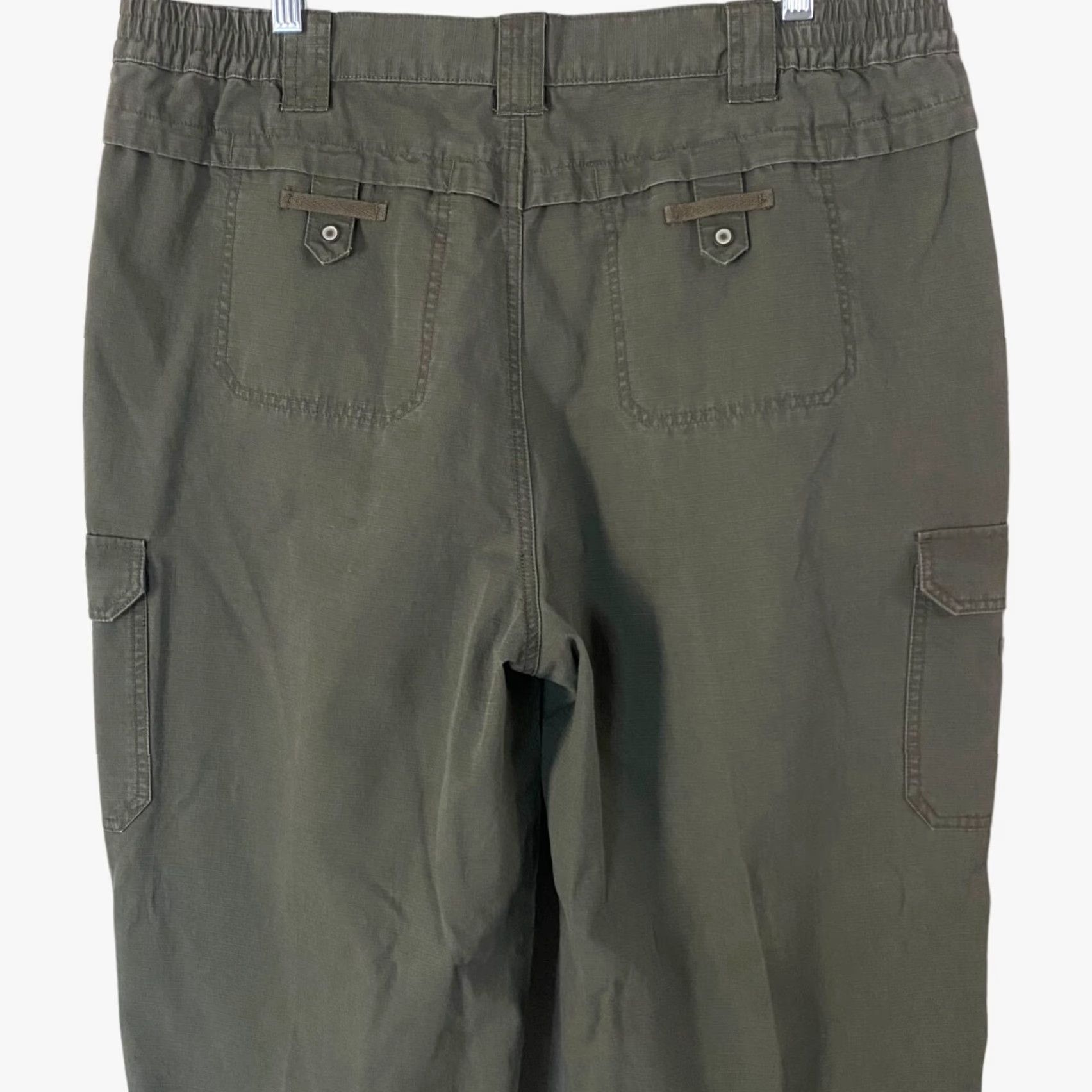 Vintage Cabela's Cargo Utility Pants Women's 18 Olive Green Relaxed Fit Cotton Wide-Leg Size 40" / US 18 - 6 Thumbnail