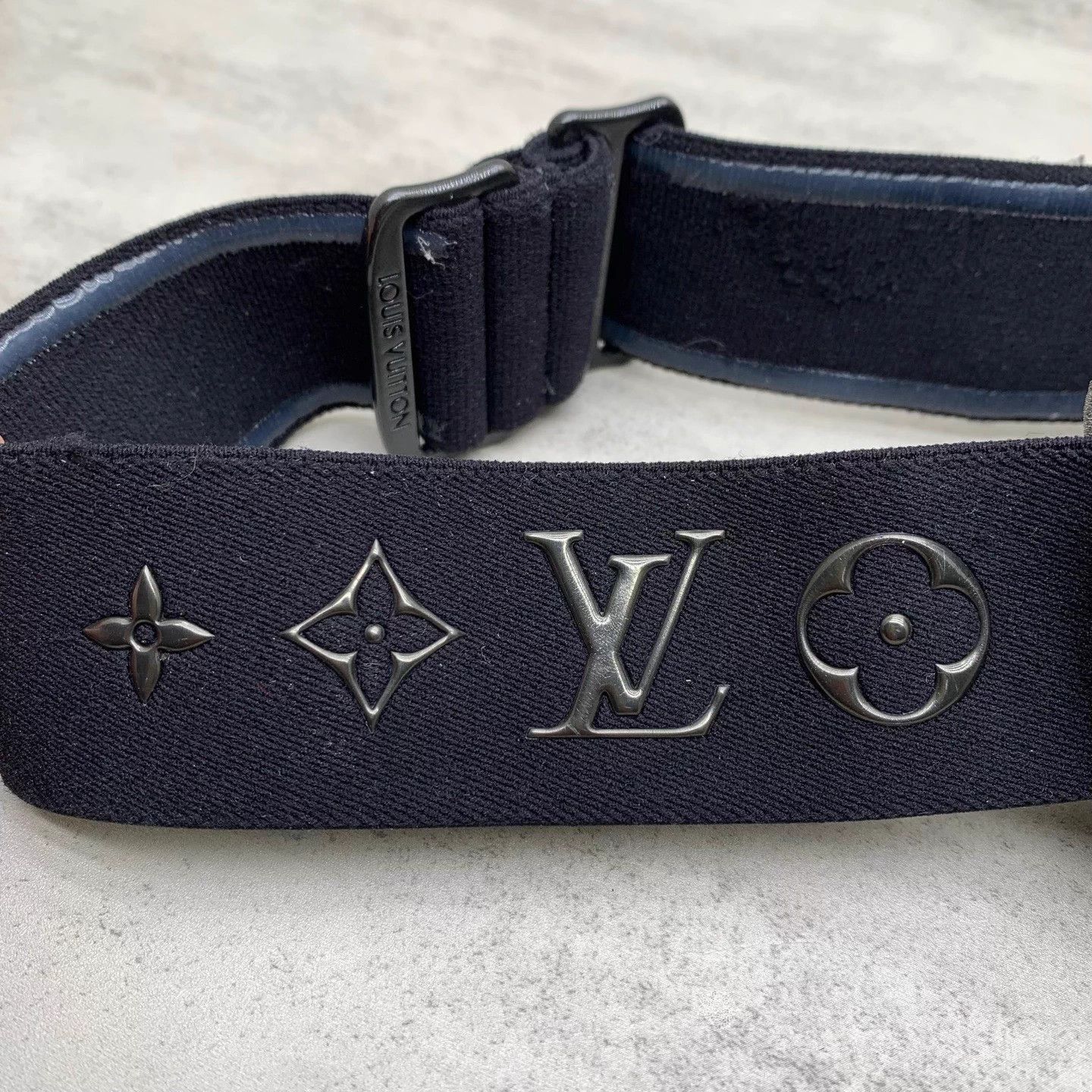 Louis Vuitton LV Black Monogram All-Over-Print Ski Goggles New Size ONE SIZE - 9 Thumbnail