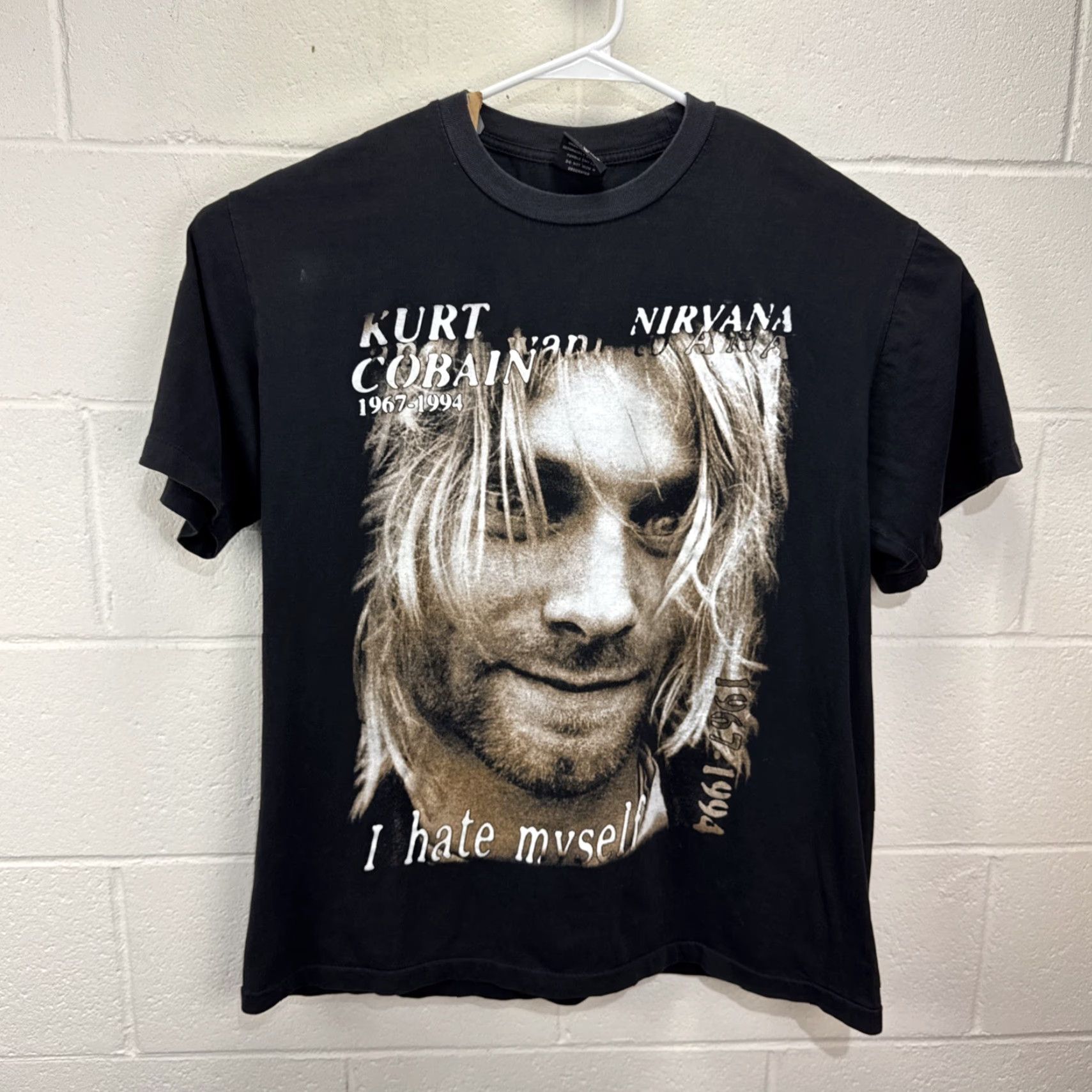 Vintage VINTAGE Metal Heaven NIRVANA KURT COBAIN Rock T-Shirt XL Black 90s Grunge Mens Size US XL / EU 56 / 4 - 2 Thumbnail