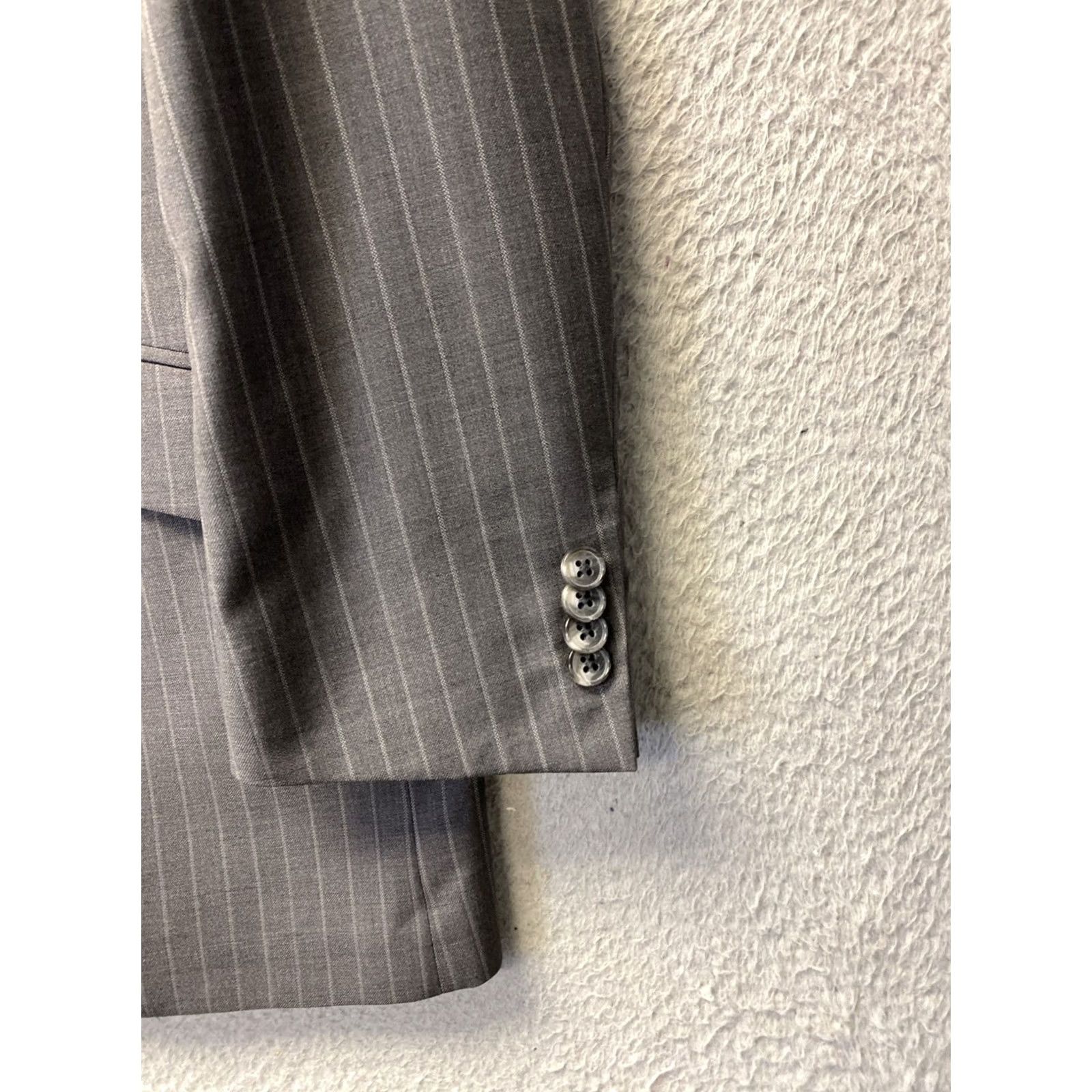 Joseph Abboud VINTAGE? No — Joseph Abboud Ermenegildo Zegna Wool Blazer 42S Gray Striped / 0917 Size 42R - 2 Thumbnail
