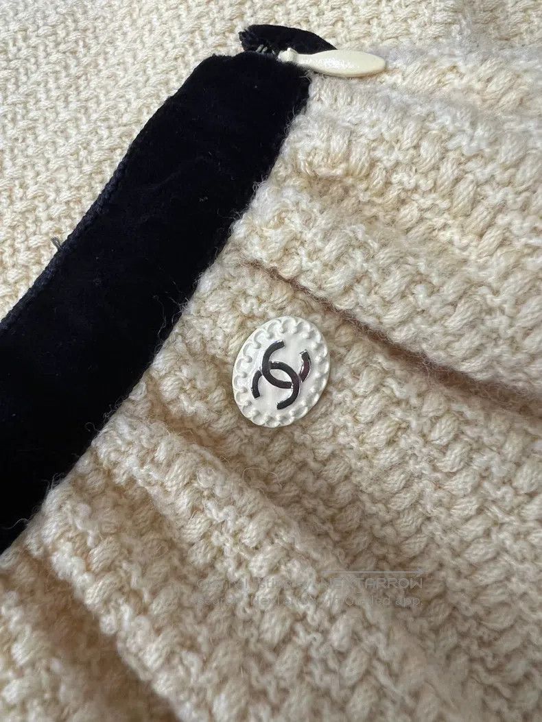 Chanel Chanel Yellow tie skirt Size 42" / US 20 - 3 Thumbnail