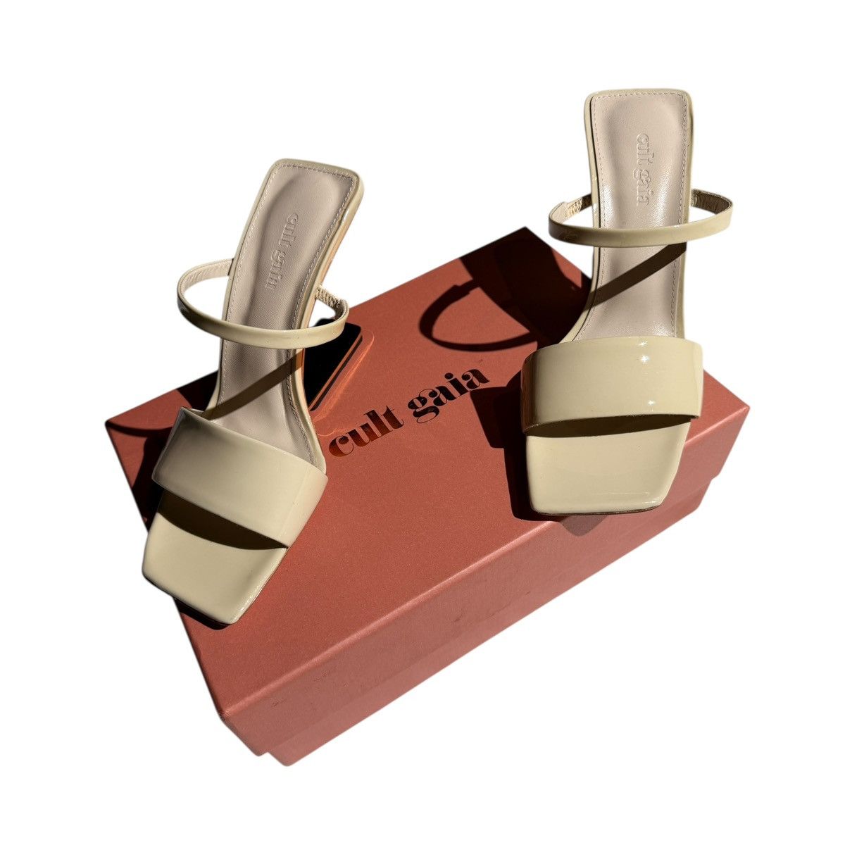 Cult Gaia Rene architectural heel Size US 8 / IT 38 - 2 Thumbnail