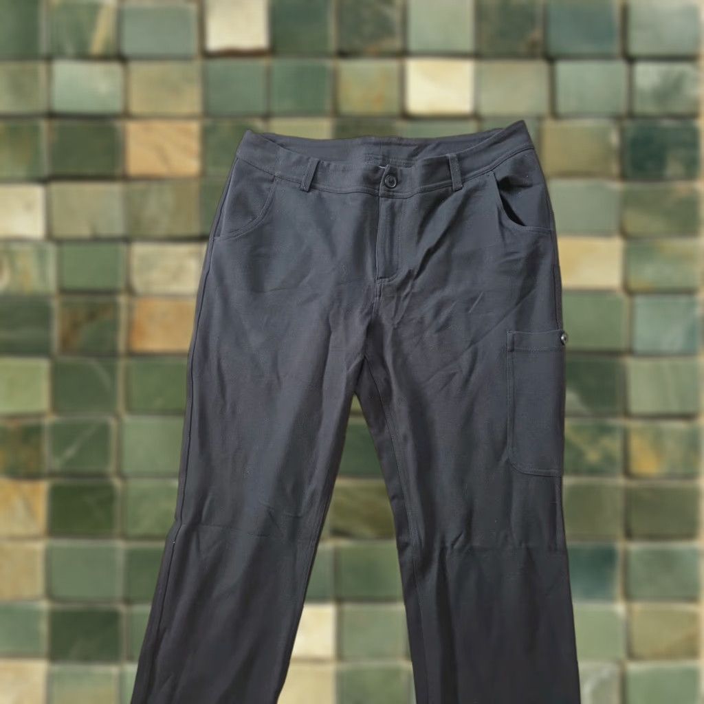 Vintage Duluth Womens Pants Knit Stretch Flat Front Black 12 Regular 34 33 Inseam 11 Rise WearWithAll 94753 Size 34" / US 12 / IT 48 - 1 Thumbnail