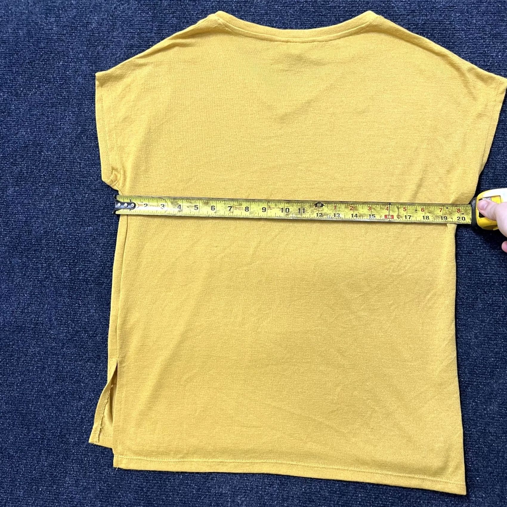 Orvis Orvis Shirt Womens Small Yellow V-Neck Cap Sleeve Basic Tee Casual Top Size S / US 4 / IT 40 - 3 Thumbnail