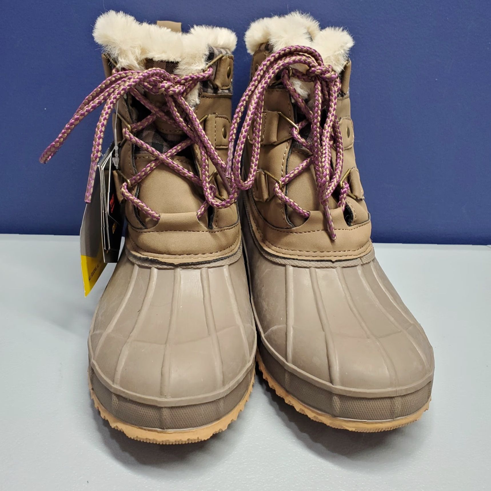 Vintage Khombu Keri 2 Womens Size 7 Brown Taupe Synthetic Waterproof Lace Up Boot Size US 7 / IT 37 - 2 Thumbnail