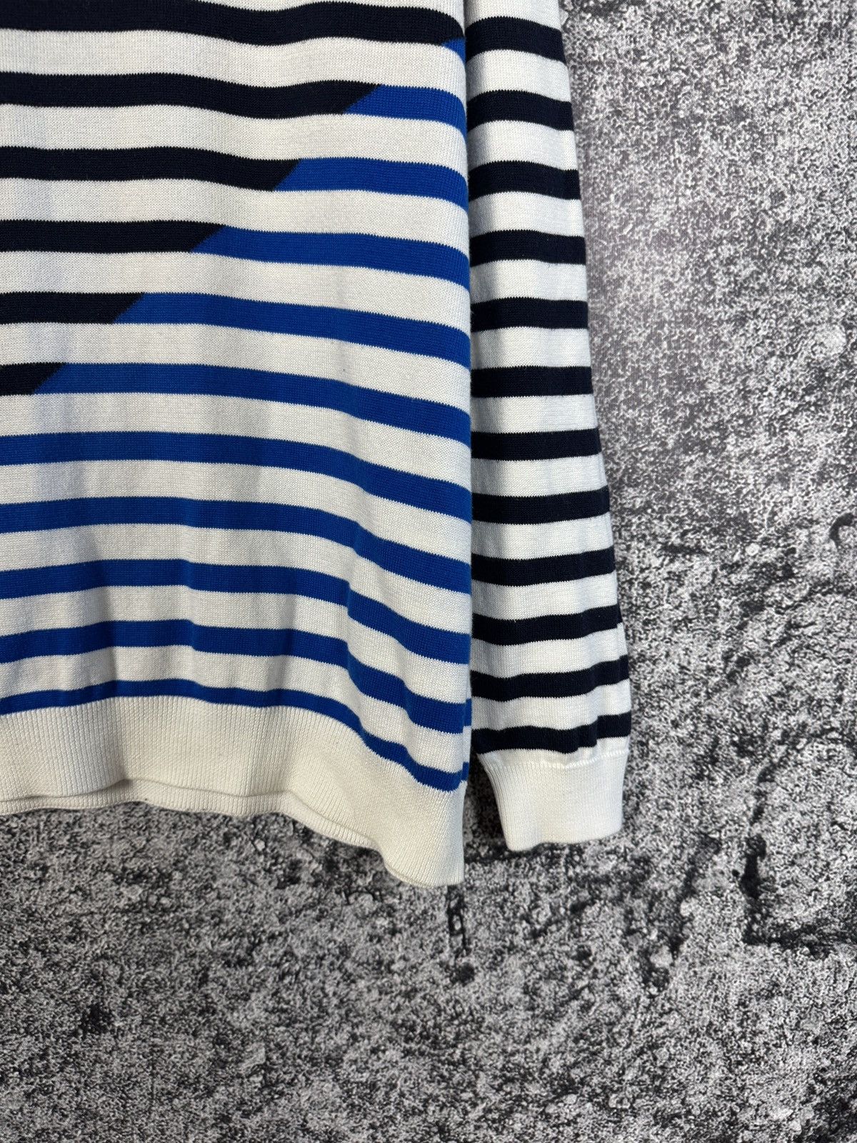 Lacoste Men’s Lacoste Crewneck Striped Sweater Pullover Size 7 (XXL) Size US XXL / EU 58 / 5 - 5 Thumbnail