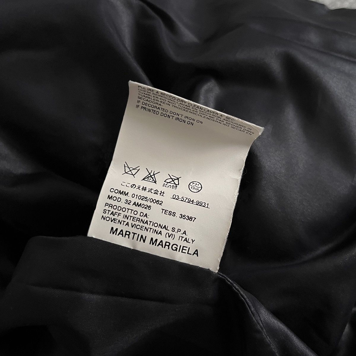Maison Margiela Maison Margiela vintage FW2006 Puffer Jacket Size XS / US 0-2 / IT 36-38 - 7 Thumbnail