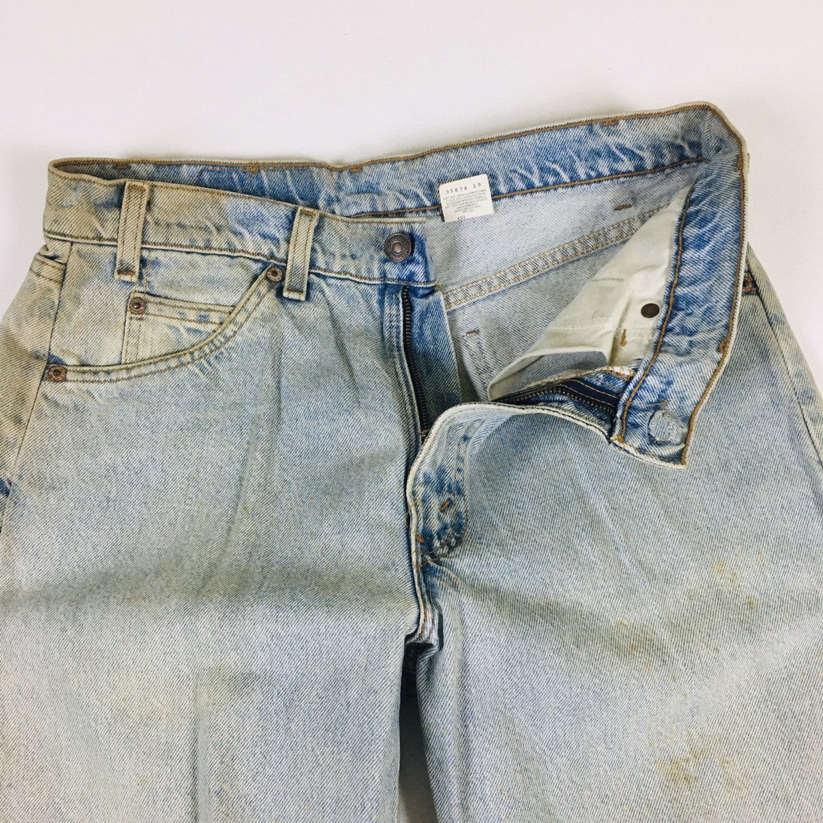 Levi's Vintage 90s Levi’s 550 Orange Tab Relaxed Fit Size US 33 - 9 Thumbnail