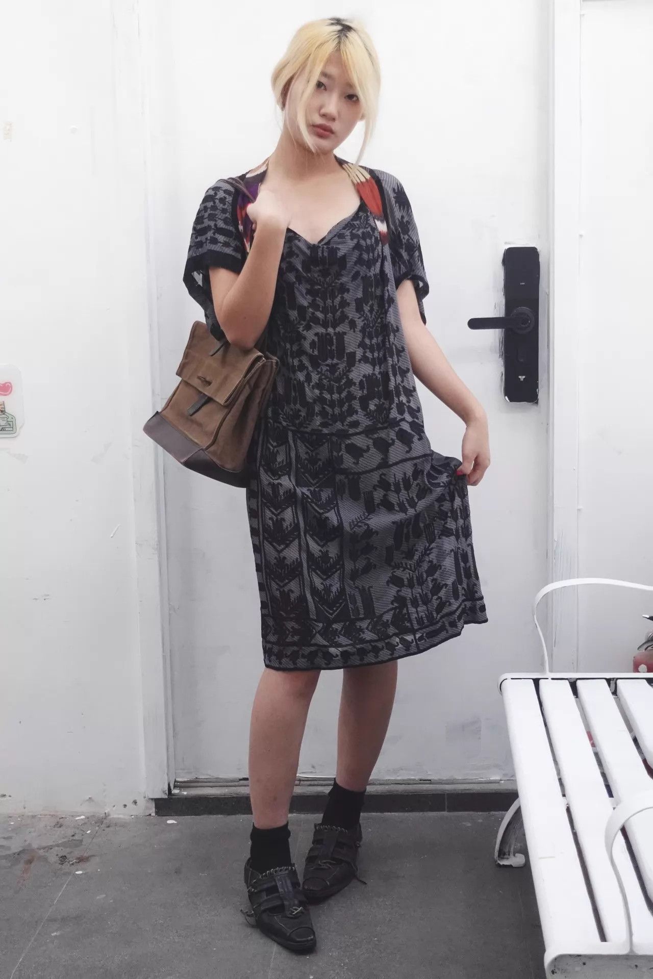 Dries Van Noten Dries Van Noten SS2010 Tulip Dress Gray-Black Pattern Neck Size XS / US 0-2 / IT 36-38 - 2 Thumbnail
