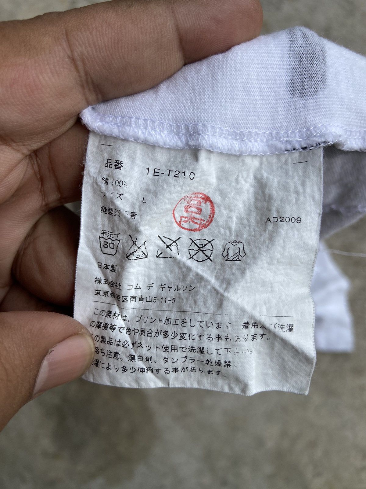 Comme des Garcons Archive AD2009 BLACK Comme des Garcons Circle Motif Shirt Size US L / EU 52-54 / 3 - 5 Thumbnail