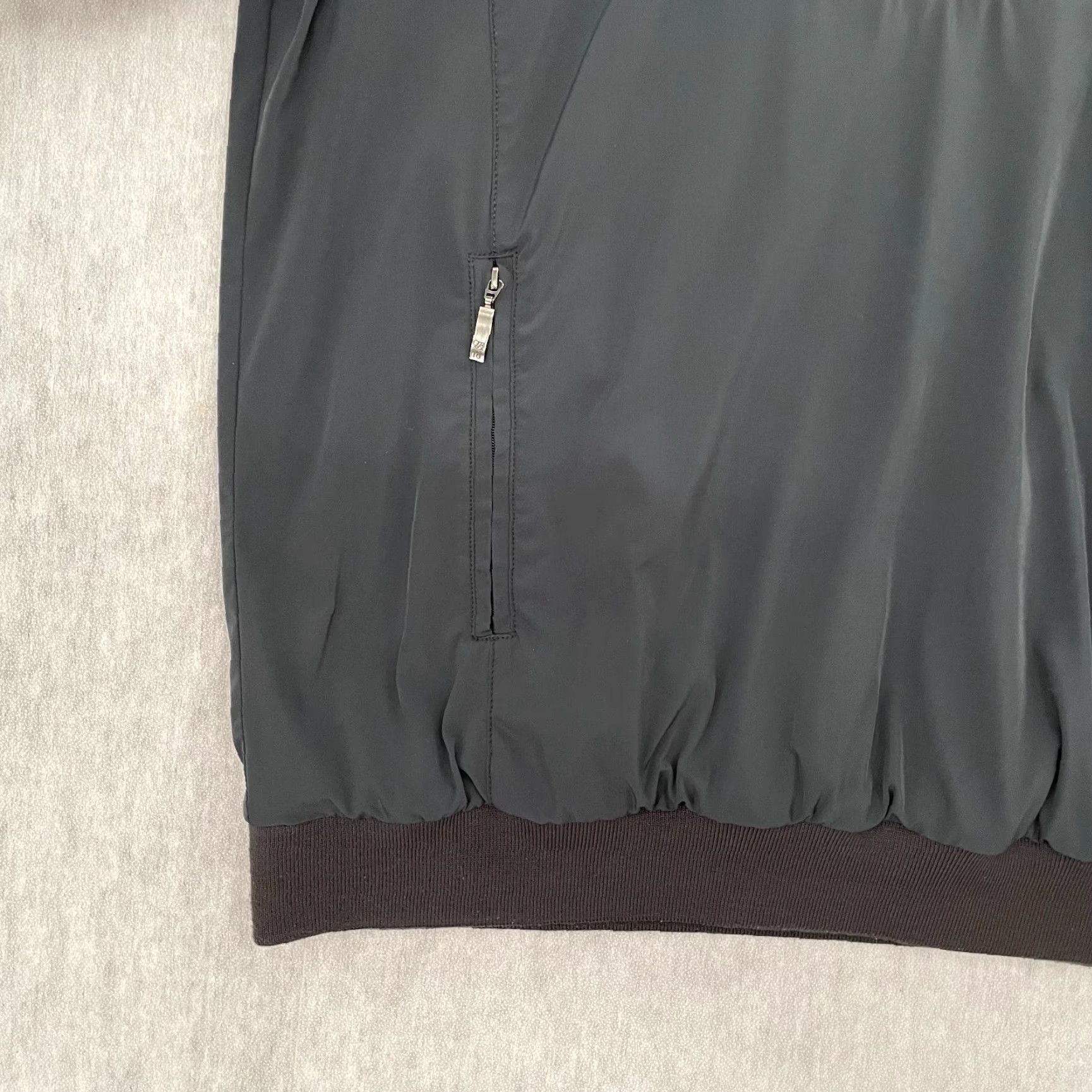 Tommy Bahama Tommy Bahama Jacket Adult Large Gray 1/4 Zip Pullover Windbreaker TB18 Logo Mens Size US L / EU 52-54 / 3 - 4 Thumbnail