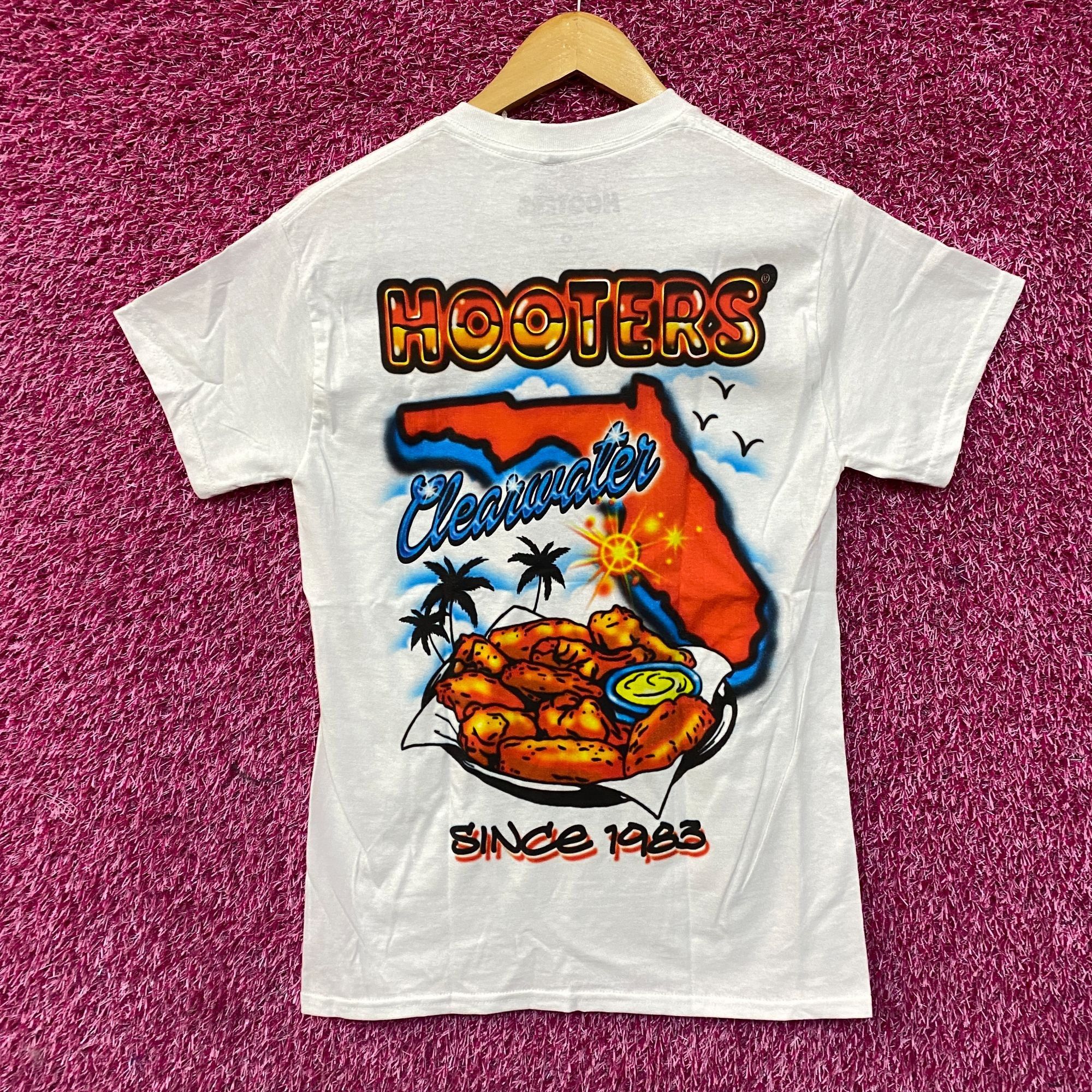 Ripple Junction Hooters Delightfully Tacky Yet Unrefined T-Shirt Small Size US S / EU 44-46 / 1 - 4 Thumbnail