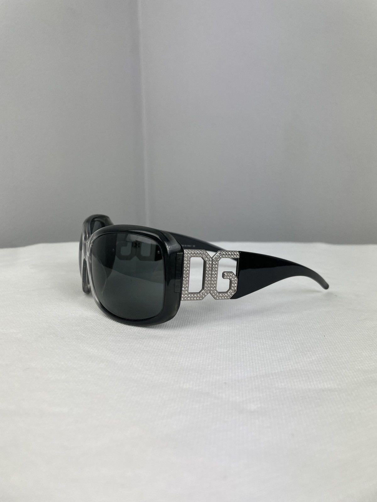 Dolce & Gabbana Vintage Y2K Dolce & Gabbana rhinestone logo sunglasses Size ONE SIZE - 1 Thumbnail