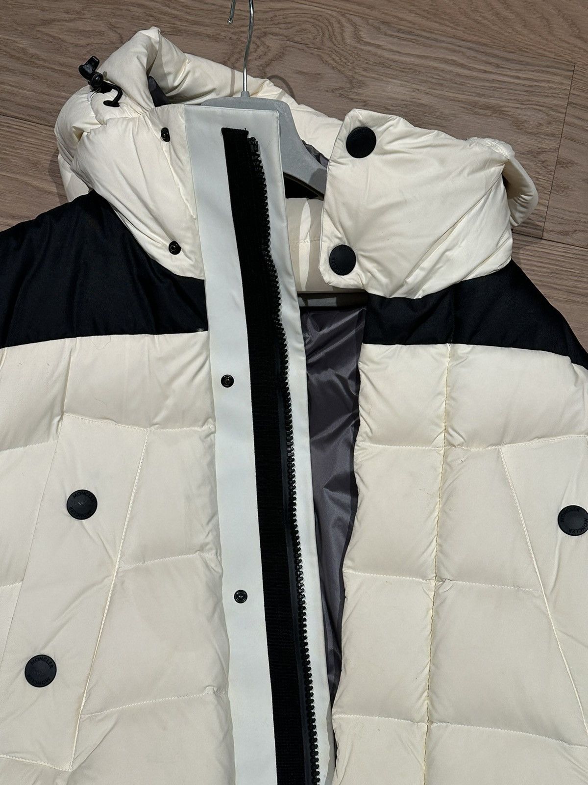 Moncler Moncler Grenoble White Size US L / EU 52-54 / 3 - 1 Thumbnail