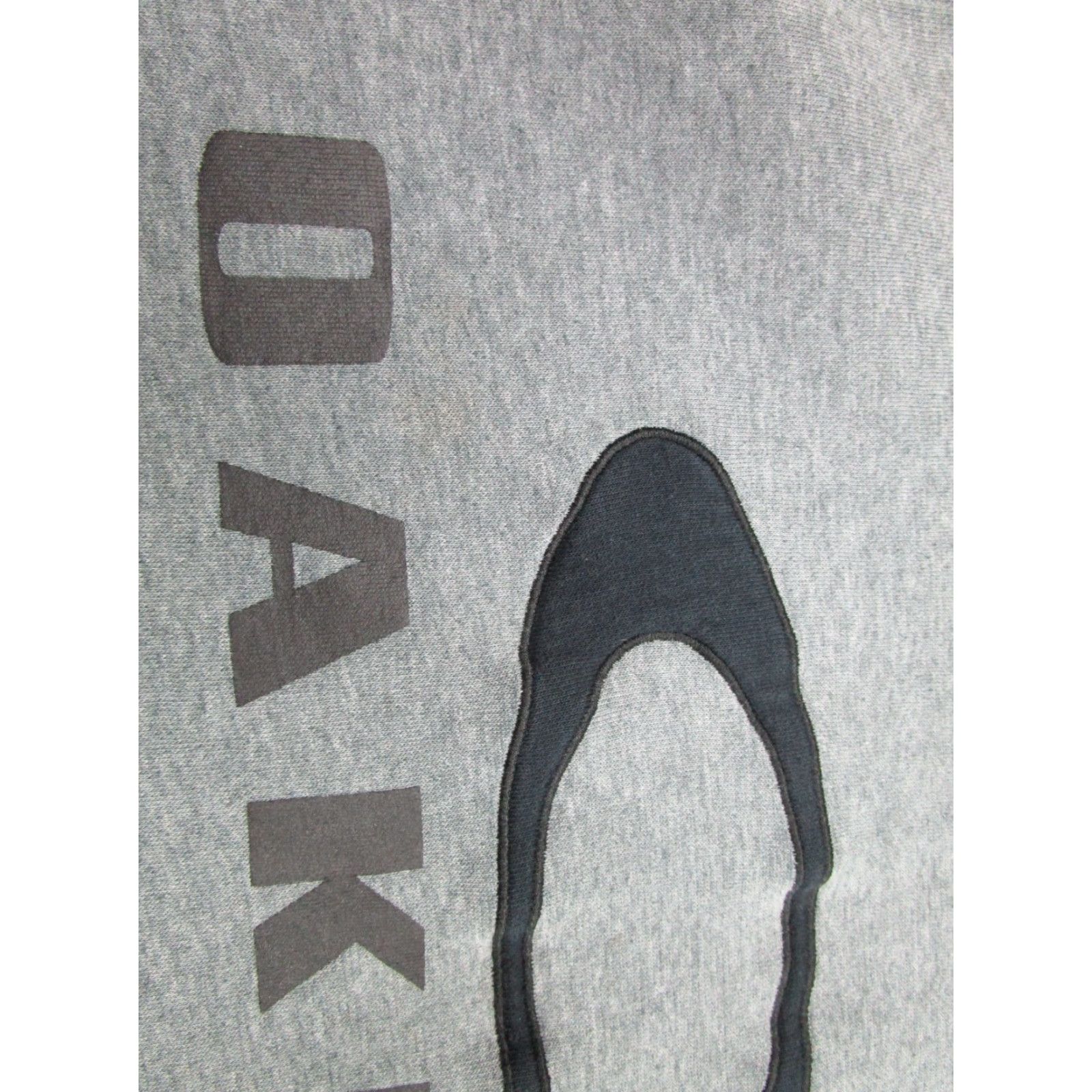 Oakley Oakley Vintage Hoodie Men M Gray Sweater Sweatshirt Center Logo y2k 2000 Grunge Size US M / EU 48-50 / 2 - 6 Thumbnail