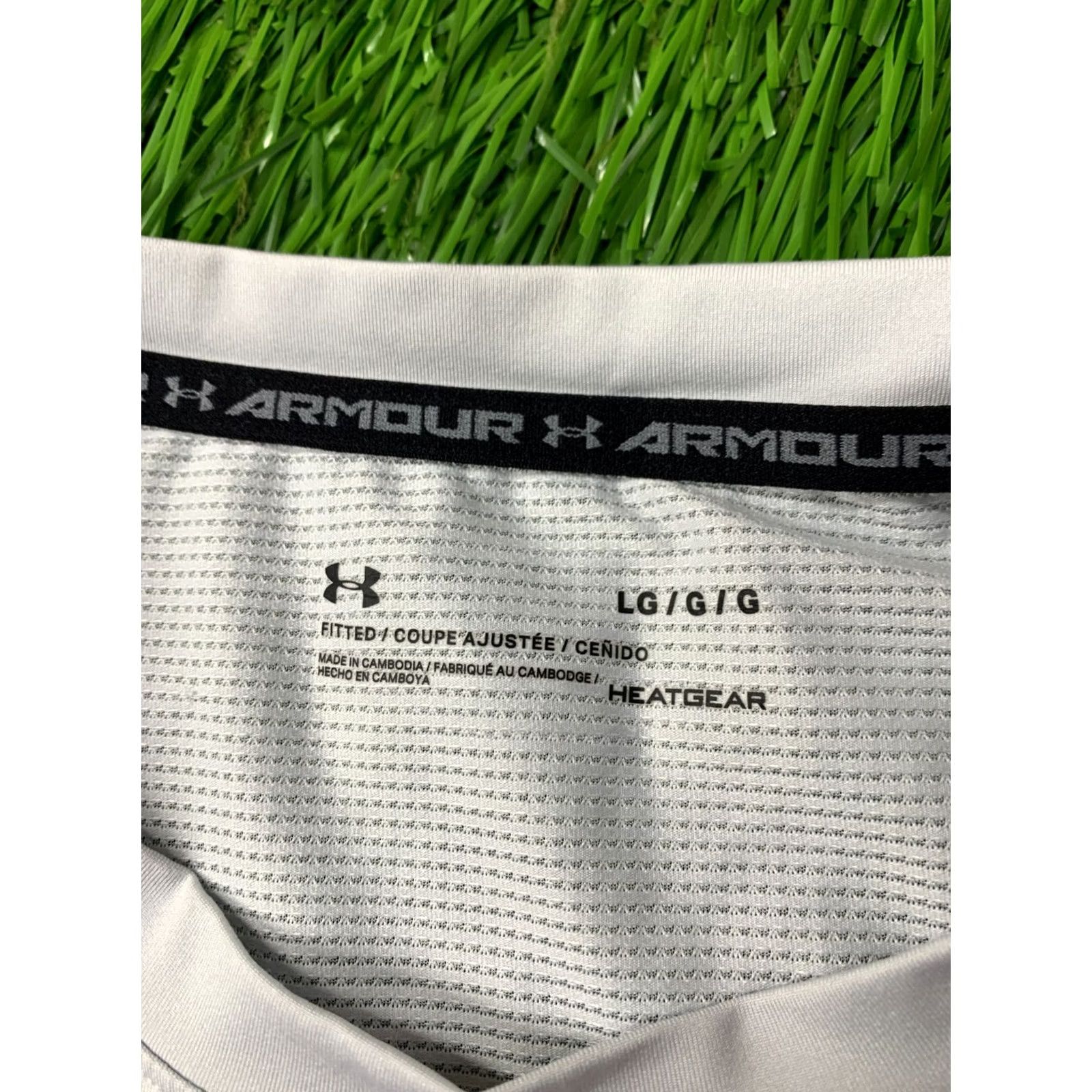 Under Armour UNDER ARMOUR HEATGEAR COMPRESSION SHIRT JERSEY MEN SIZE L ORIGINAL TRAINING 2019 Size US L / EU 52-54 / 3 - 5 Thumbnail