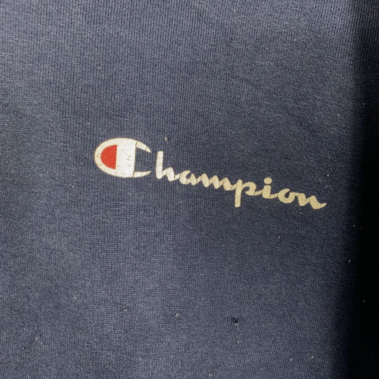 Champion Vintage Champion Crewneck Sweatshirt Size US XL / EU 56 / 4 - 10 Thumbnail