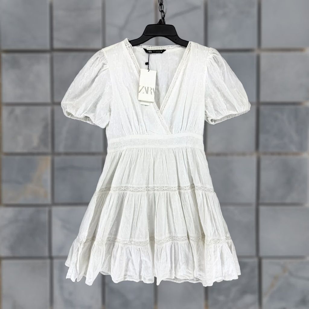 zara cream lace dress Vacation × Zara Trf 3/4 Sleeve Floral Classic Bridal Featuring a wrinkled effect Size:XXXL (2X) Hips Lace maxi dress with Taideux Women's Camille Fuller