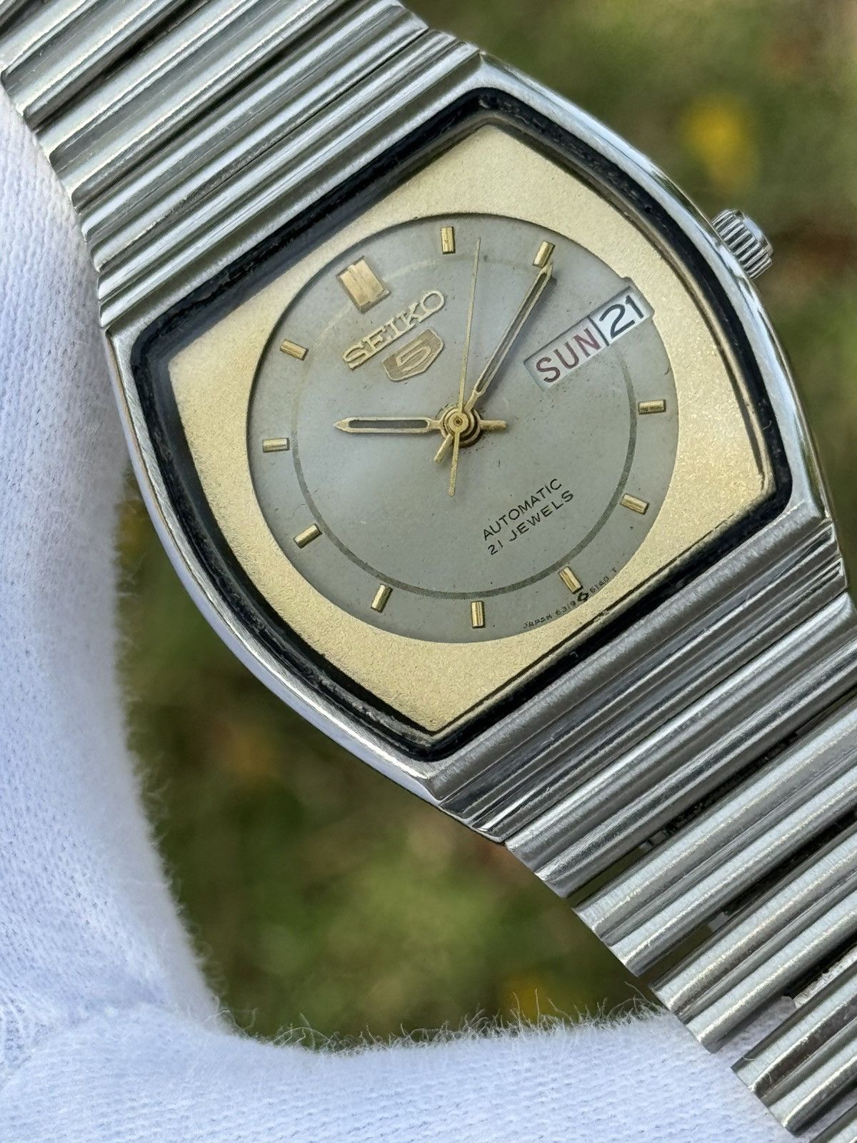 Seiko Vintage Seiko 5 Automatic japan Watch:gray Dial, retro Case Size 36 - 15 Thumbnail
