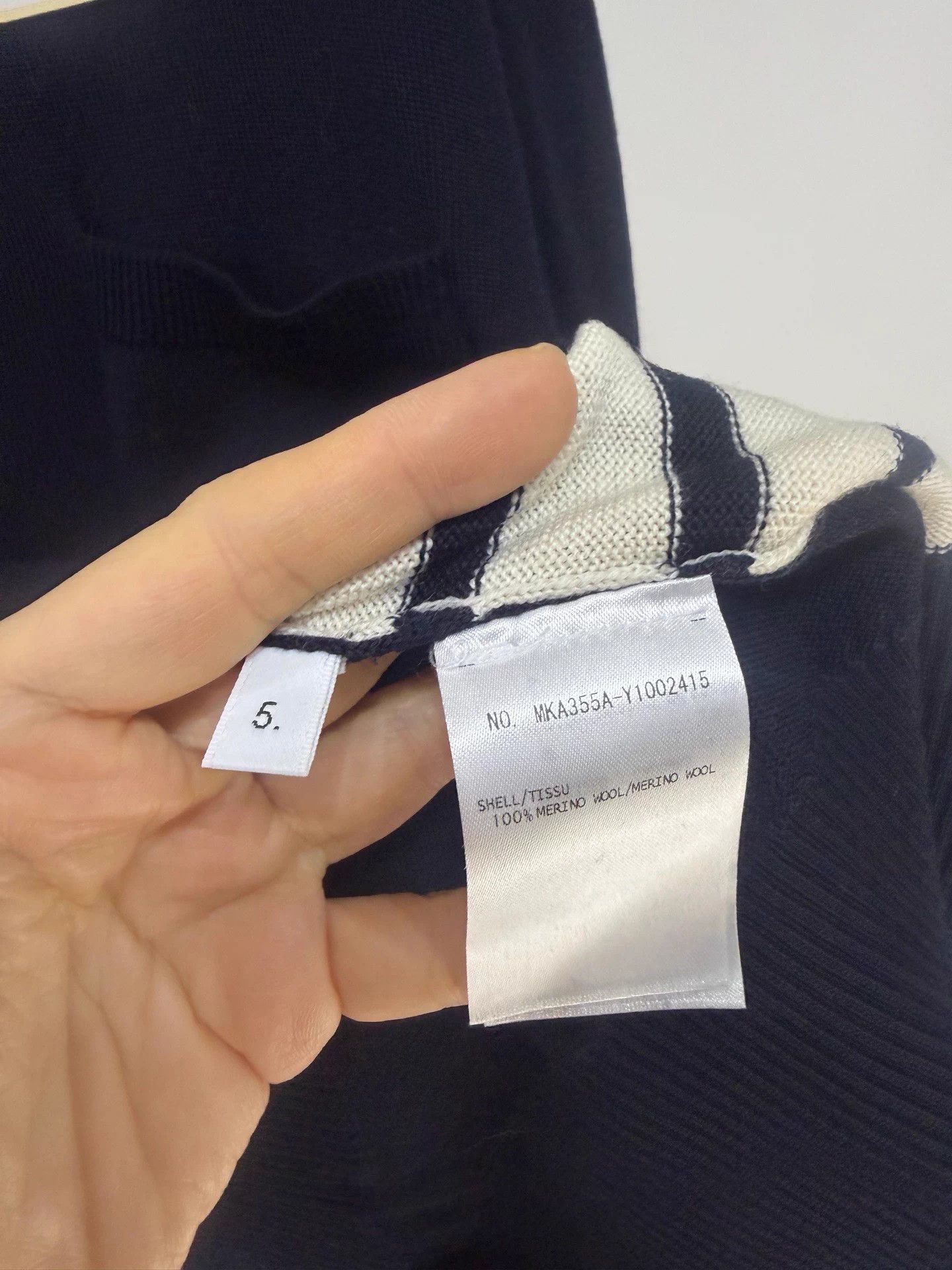 Thom Browne Thom Browne Classic Lightweight Knit Top New with Tags Size US XXL / EU 58 / 5 - 3 Thumbnail