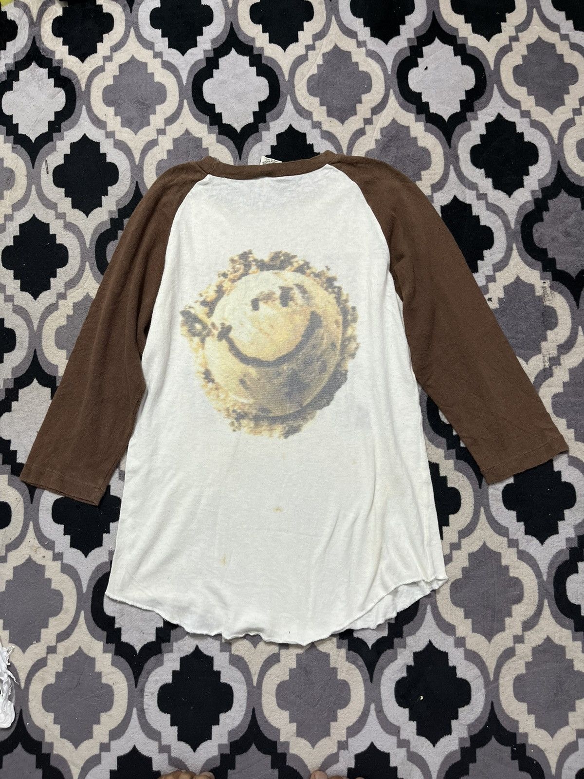 Angel Blue 2000s AHCAHCUM muchacha smile raglan tshirt Size US S / EU 44-46 / 1 - 2 Thumbnail