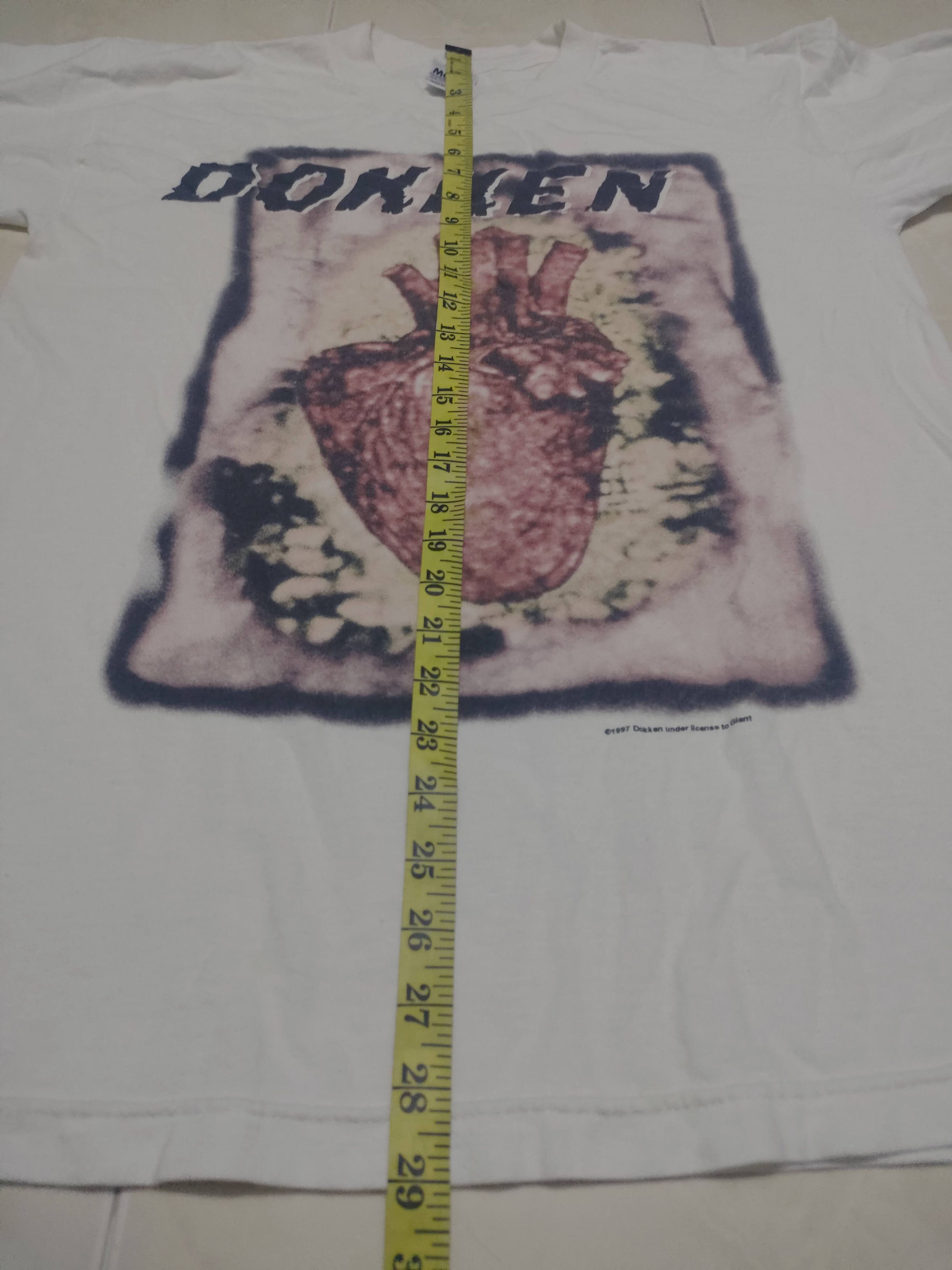 Vintage Vintage Dokken Tee Size US L / EU 52-54 / 3 - 7 Thumbnail