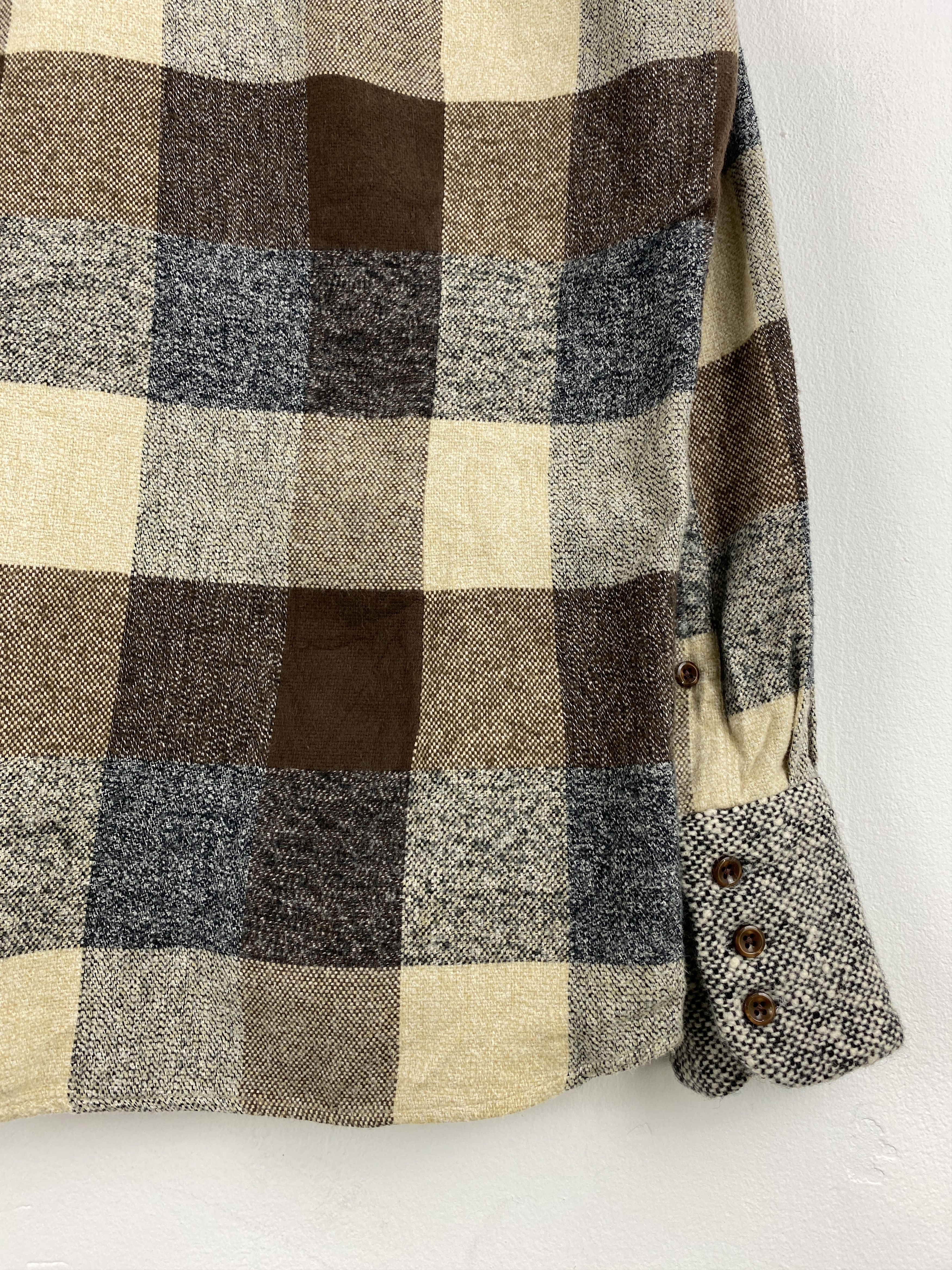 Japanese Brand Vintage C'era Una Volta Button Ups Plaid Fleece Shirt JA0134 Size US L / EU 52-54 / 3 - 10 Thumbnail