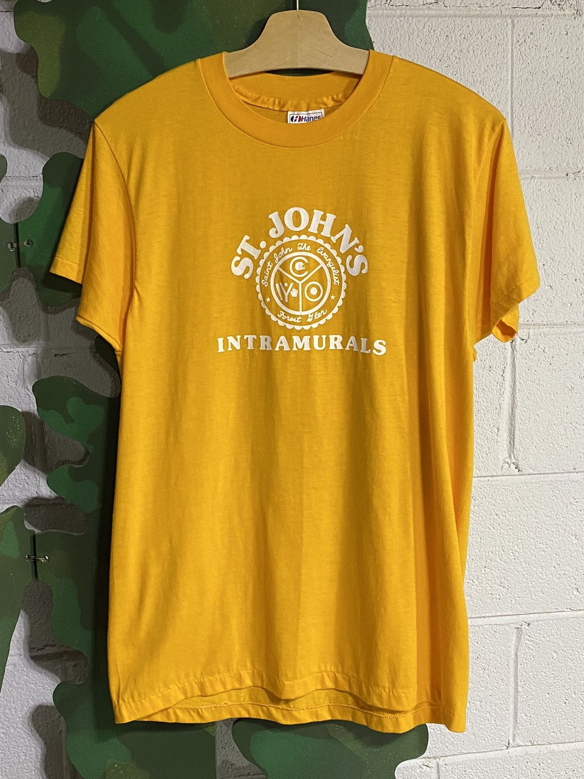 Vintage St John’s Intramural - Hanes Fifty Fifty tag (sz L) Size US L / EU 52-54 / 3 - 1 Thumbnail