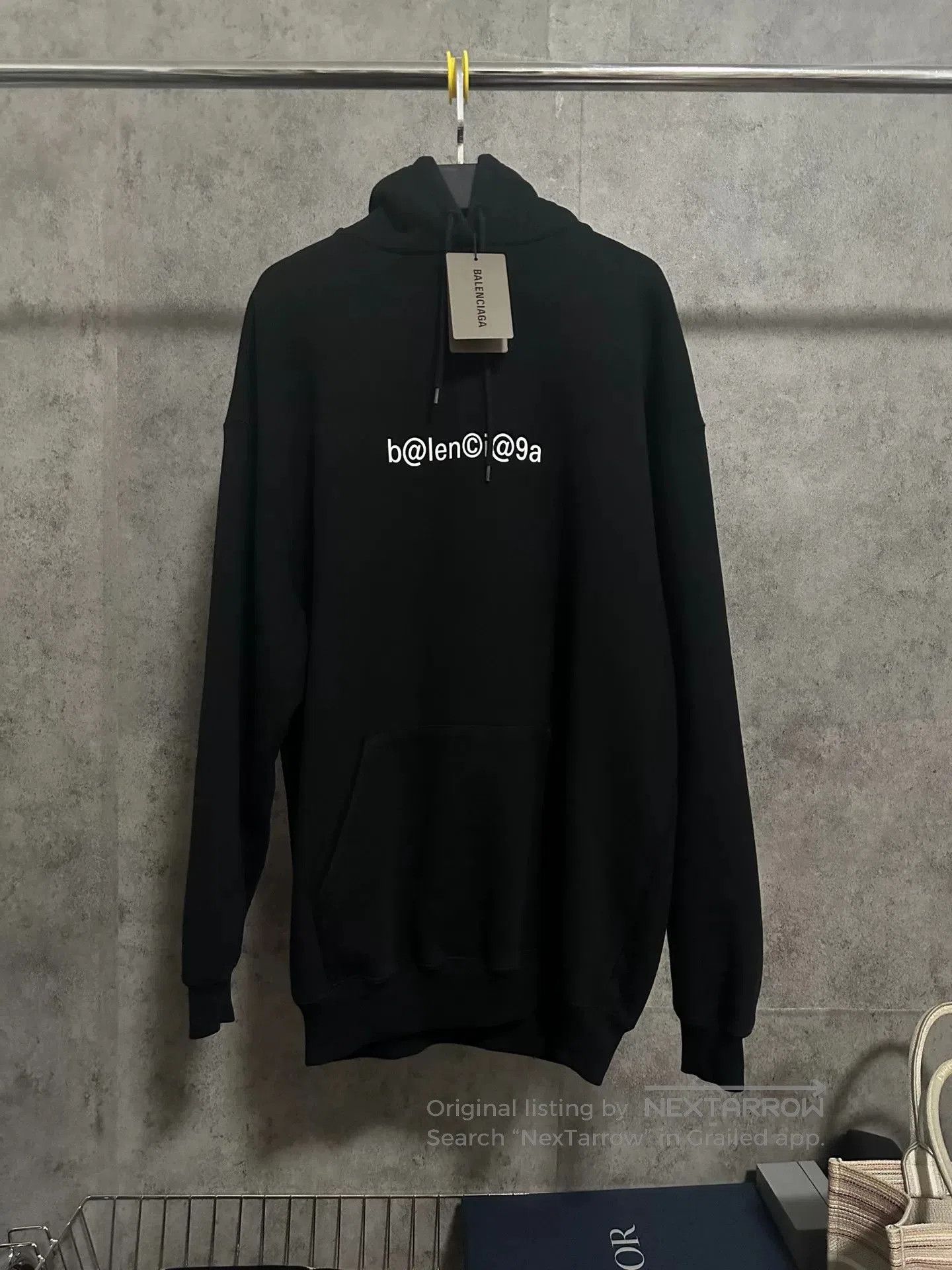 Balenciaga Balenciaga Email Logo Long Sleeve Hoodie. Size US S / EU 44-46 / 1 - 1 Thumbnail