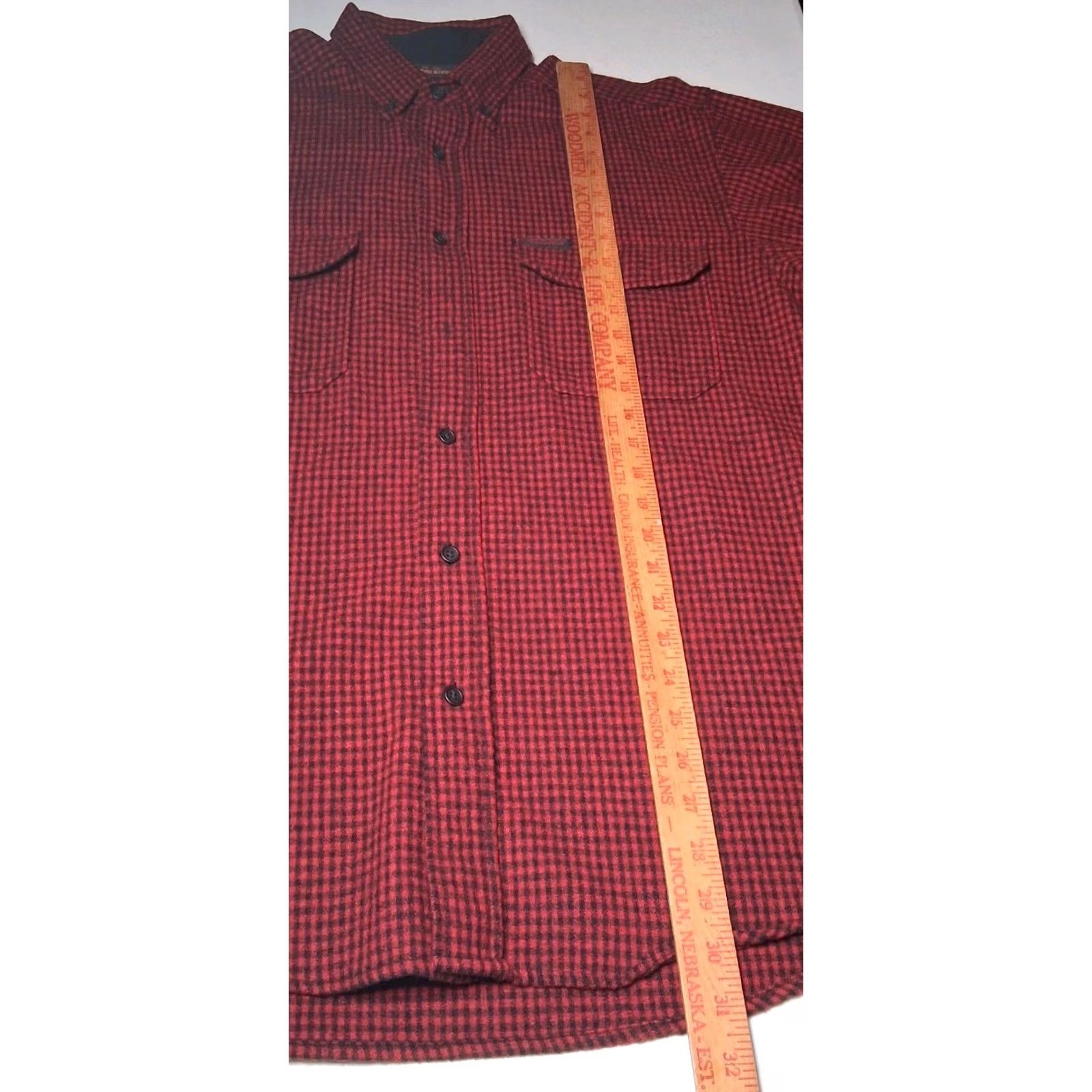Vintage Woolrich Button-Down Shirt Men M Plaid Red Wool Blend Nylon Wool Outdoorsy Cabin Lumberjack Pockets Regular Fall Winter Spring Size US M / EU 48-50 / 2 - 6 Thumbnail