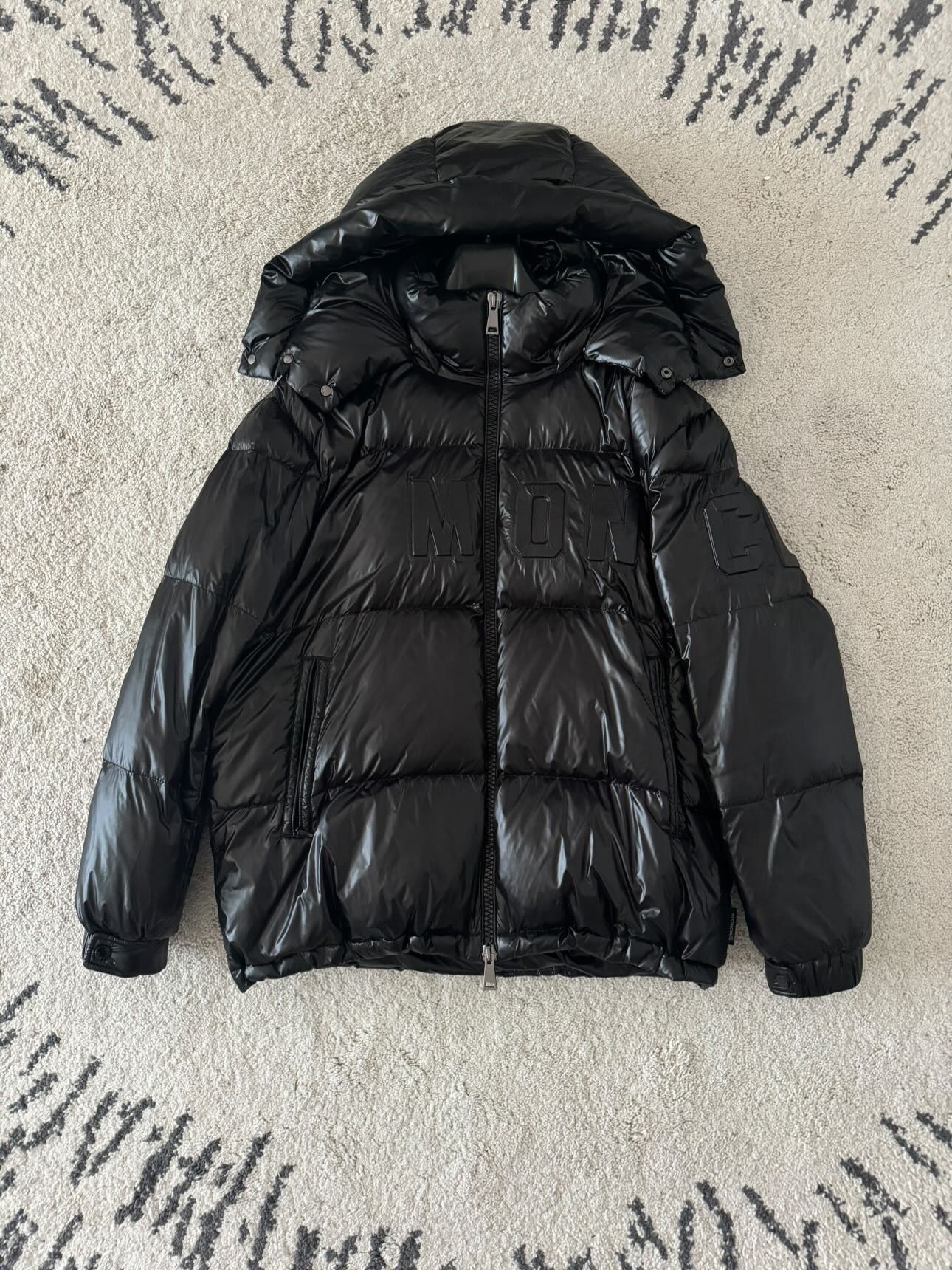Moncler MONCLER Guernic Laquer Hooded Down Coat In Black Size US XL / EU 56 / 4 - 1 Thumbnail