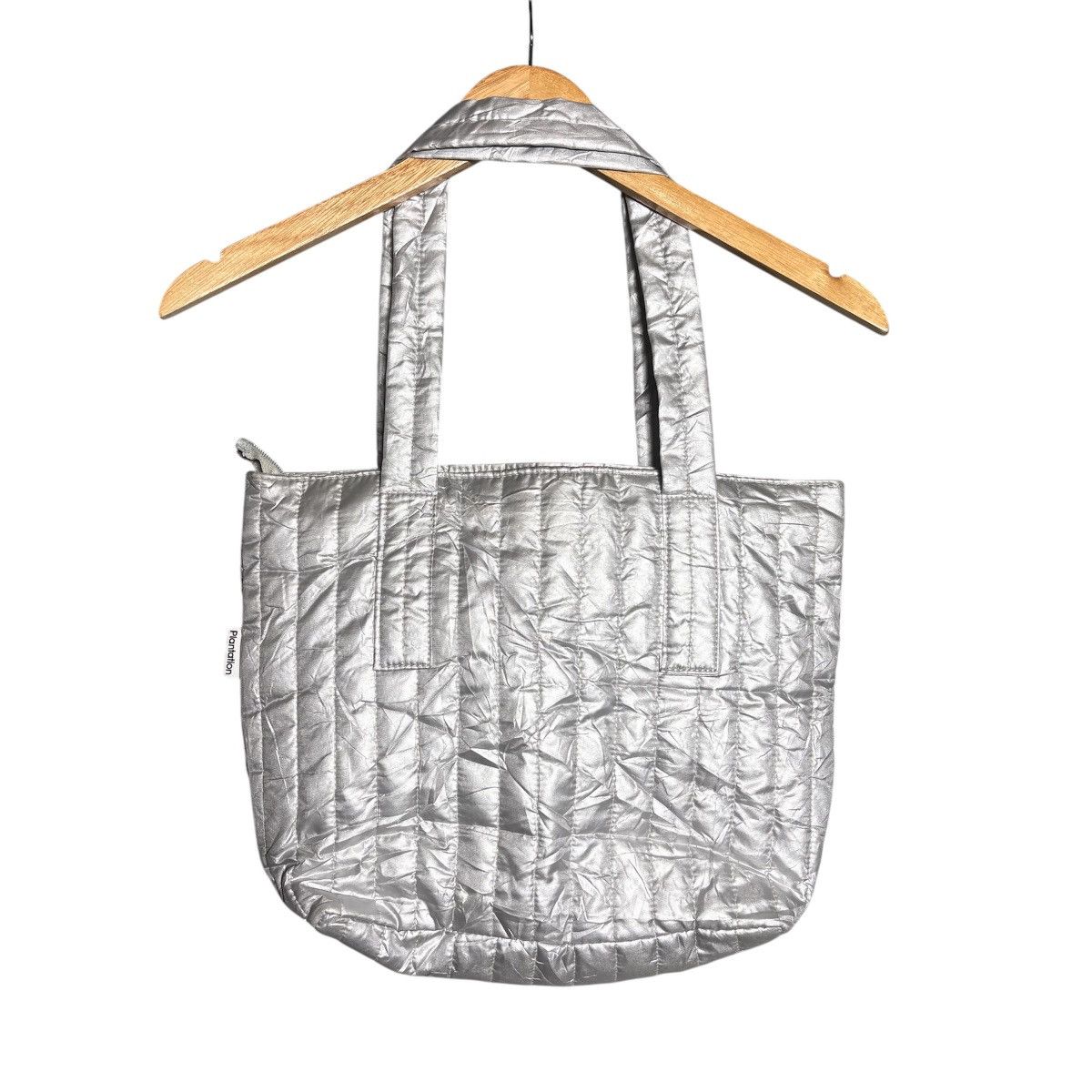 Issey Miyake Issey Miyake Plantation Silver Tote Bag Size ONE SIZE - 2 Thumbnail