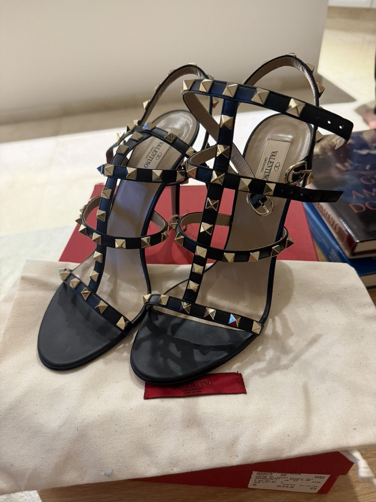 Valentino Valentino studded heel Size US 10 / IT 40 - 1 Thumbnail
