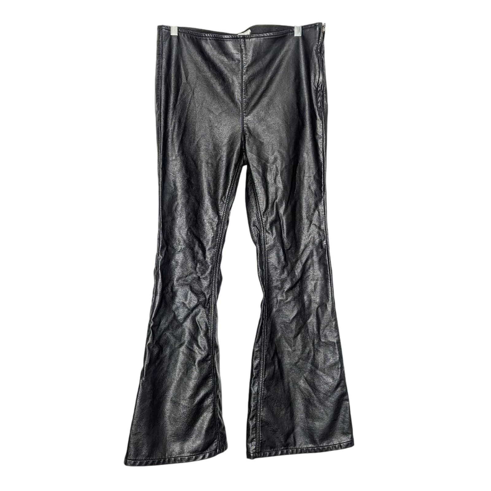 Free People Free People Black Faux Leather Penny Pull On Flare Pants Size 30" / US 8 / IT 44 - 1 Thumbnail