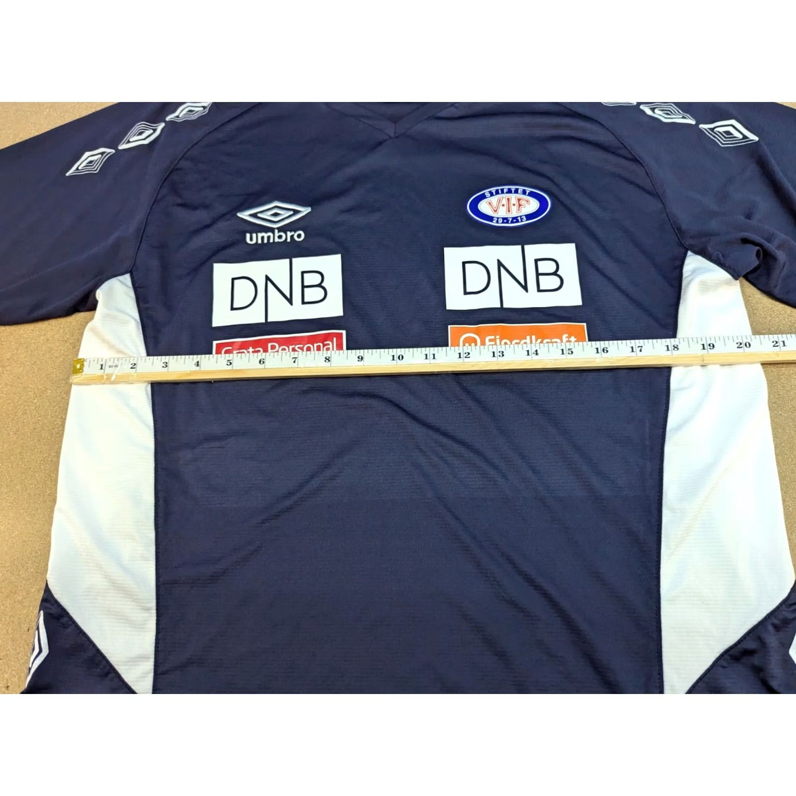 Umbro Umbro Jersey Mens Size XL Football Training VIF Valerenga Oslo Norway Black Short Sleeve Pullover Quick Dry Sport Football Jersey Size US XL / EU 56 / 4 - 3 Thumbnail