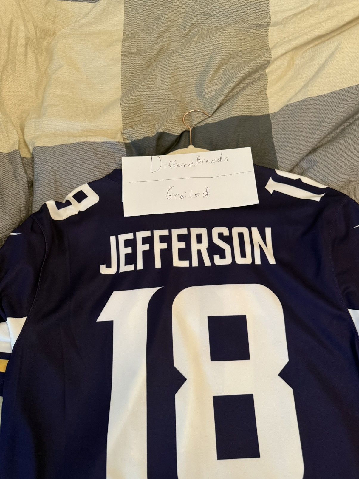 NFL Minnesota Vikings Justin Jefferson Jersey Size L Size US L / EU 52-54 / 3 - 3 Thumbnail