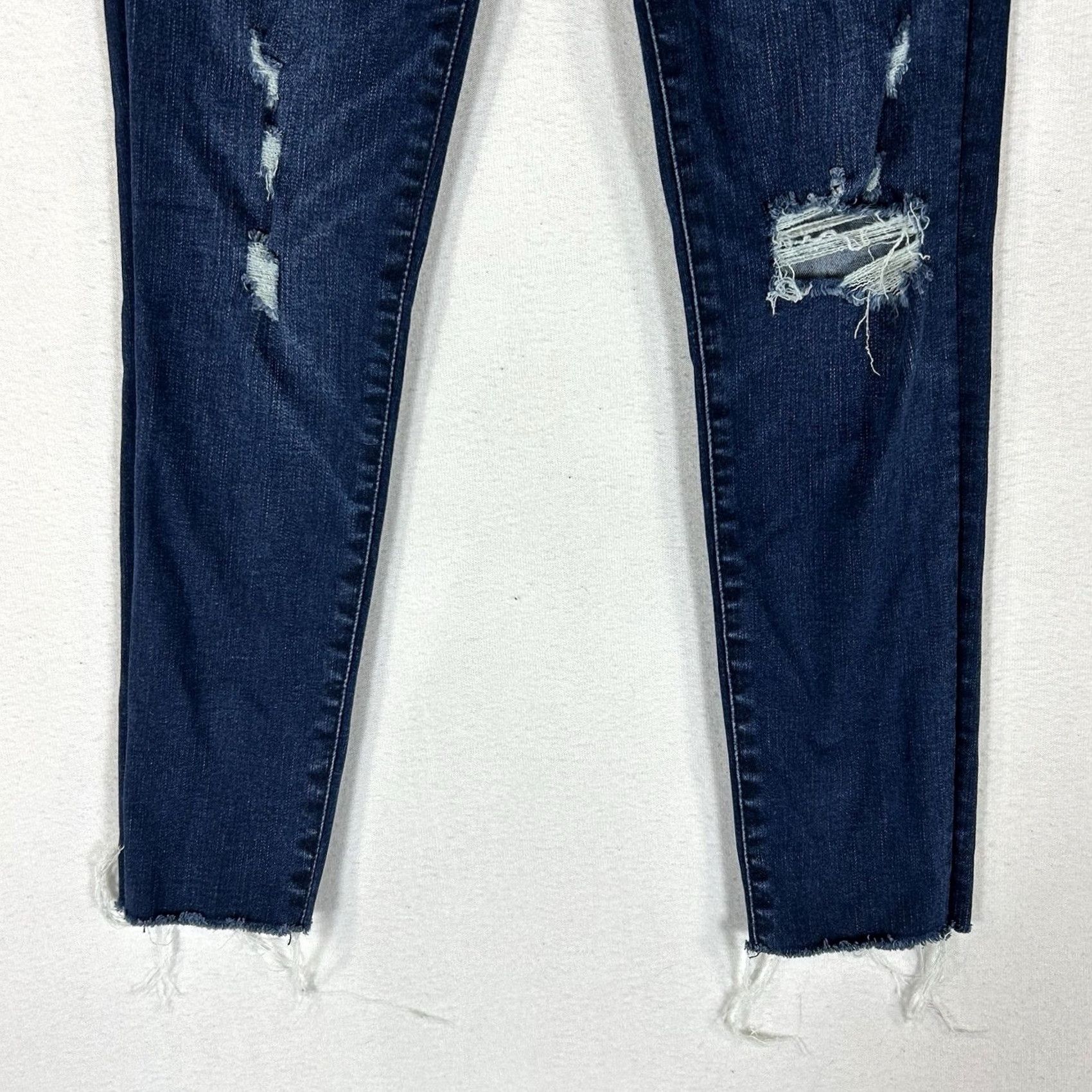 Abercrombie & Fitch Abercrombie & Fitch The Super Skinny Ultra High Rise Jeans Womens 28 Stretch Size 28" / US 6 / IT 42 - 3 Thumbnail