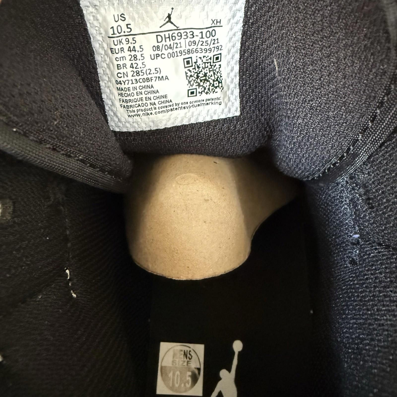 Jordan Brand BRAND NEW JORDAN 1 MID SE DIAMOND SHORTS 2022 SIZE 10.5 Size US 10.5 / EU 43-44 - 4 Thumbnail