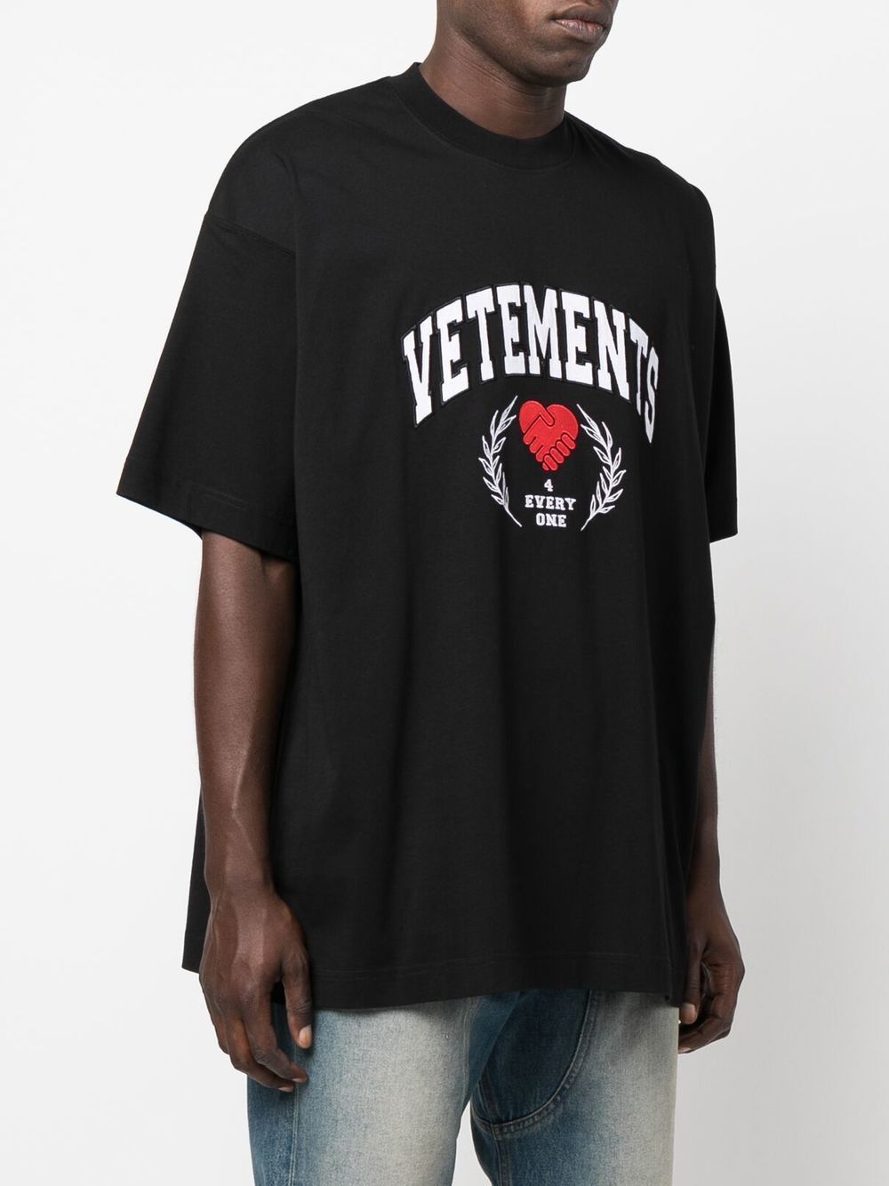Vetements Black Embroidered Solidarity Logo Oversized T-Shirt Size M / US 6-8 / IT 42-44 - 3 Thumbnail
