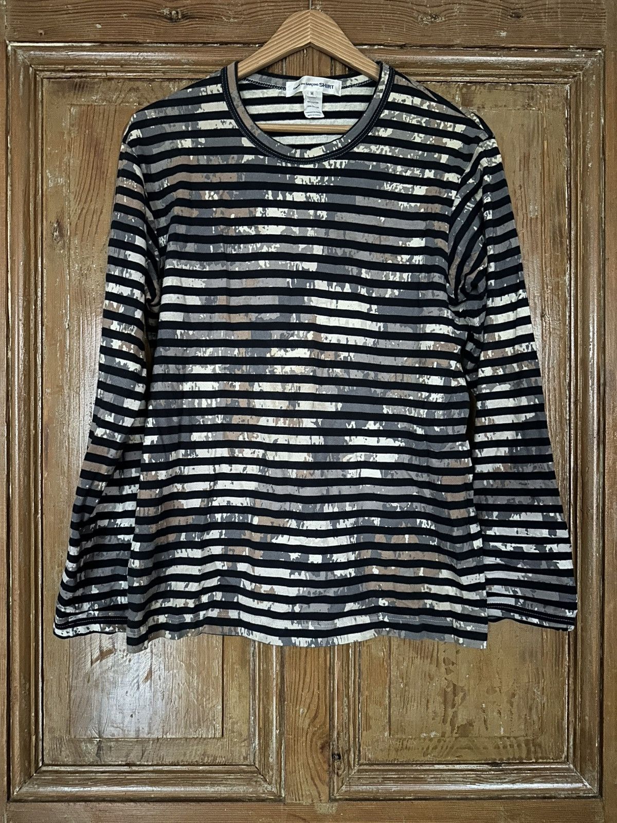 Comme des Garcons SHIRT Comme des Garçons Shirt stripped/camo long sleeve T-shirt Size US M / EU 48-50 / 2 - 1 Thumbnail